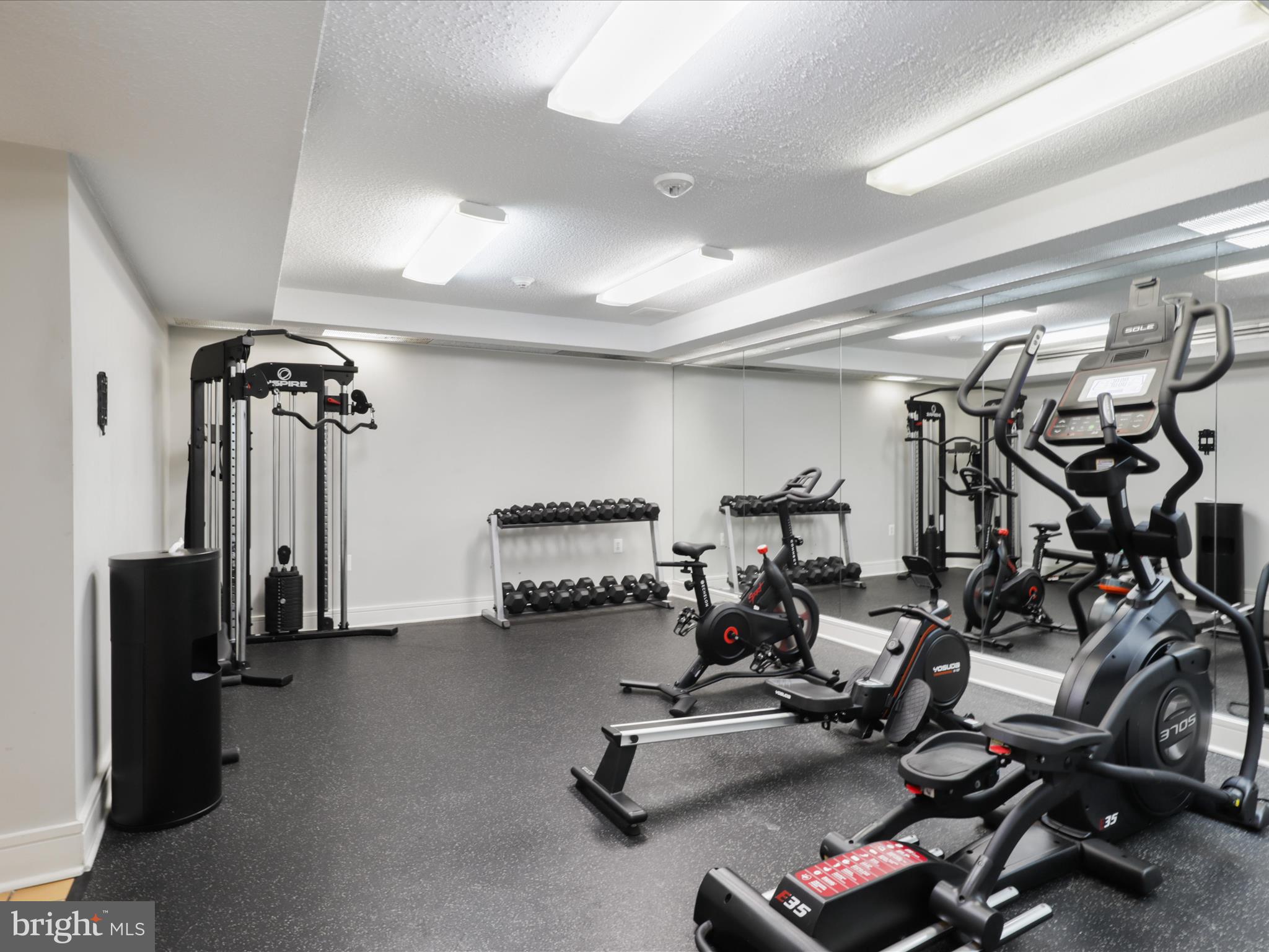 1730 ARLINGTON BOULEVARD 4