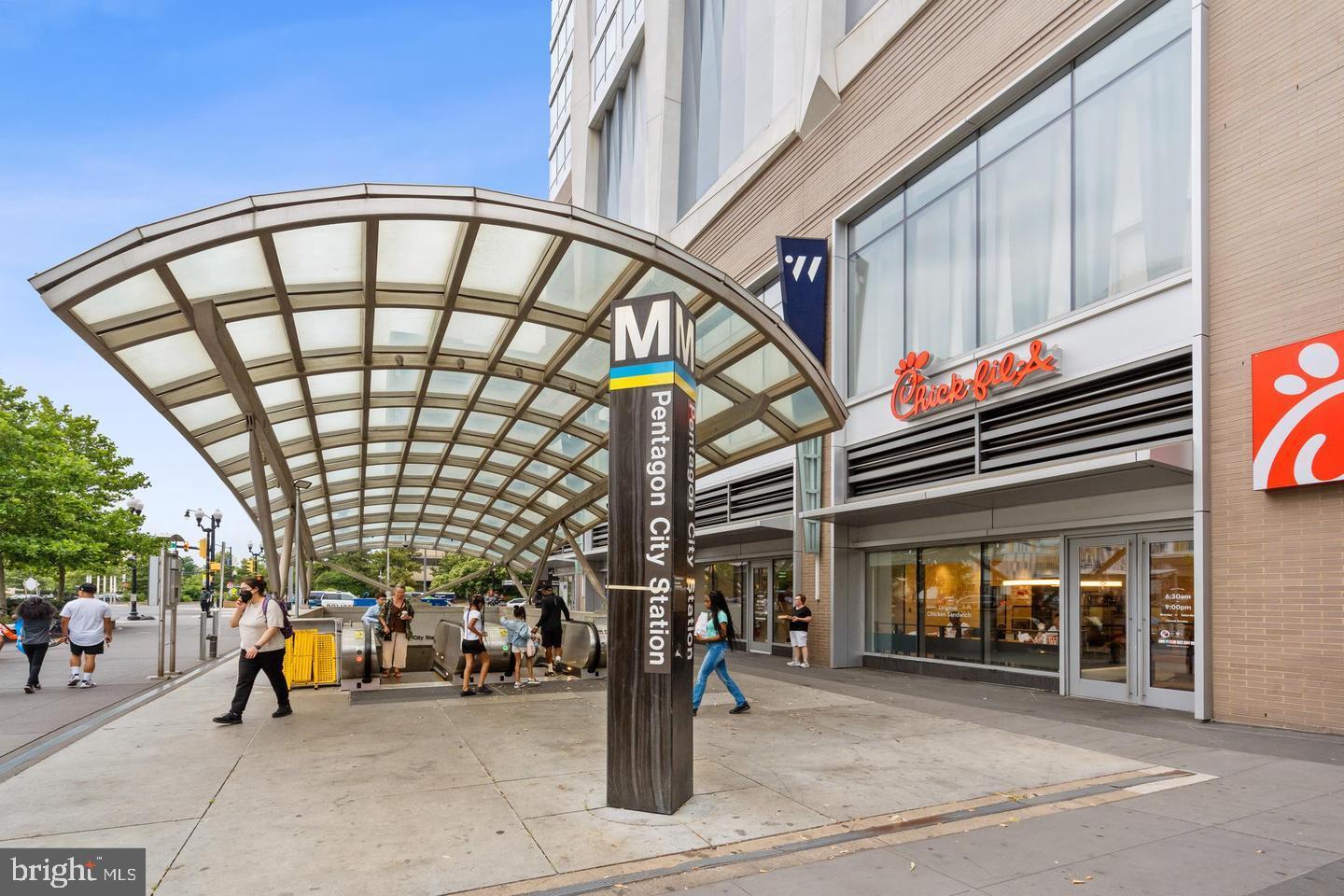 4500 S FOUR MILE RUN DRIVE 1117