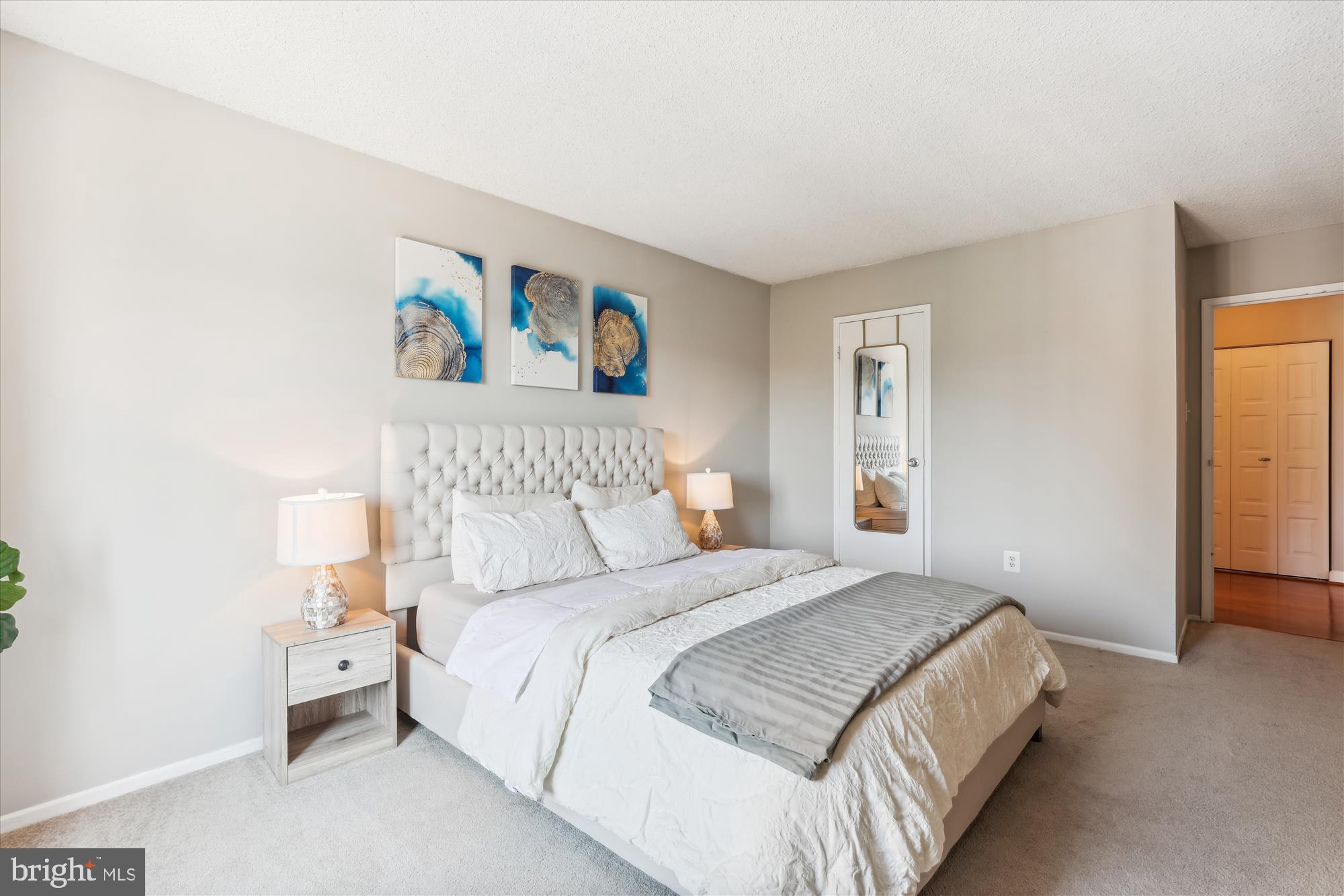 4500 S FOUR MILE RUN DRIVE 1117