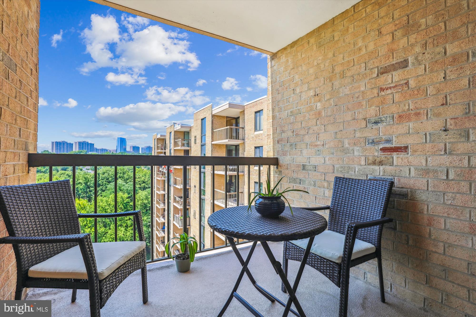 4500 S FOUR MILE RUN DRIVE 1117