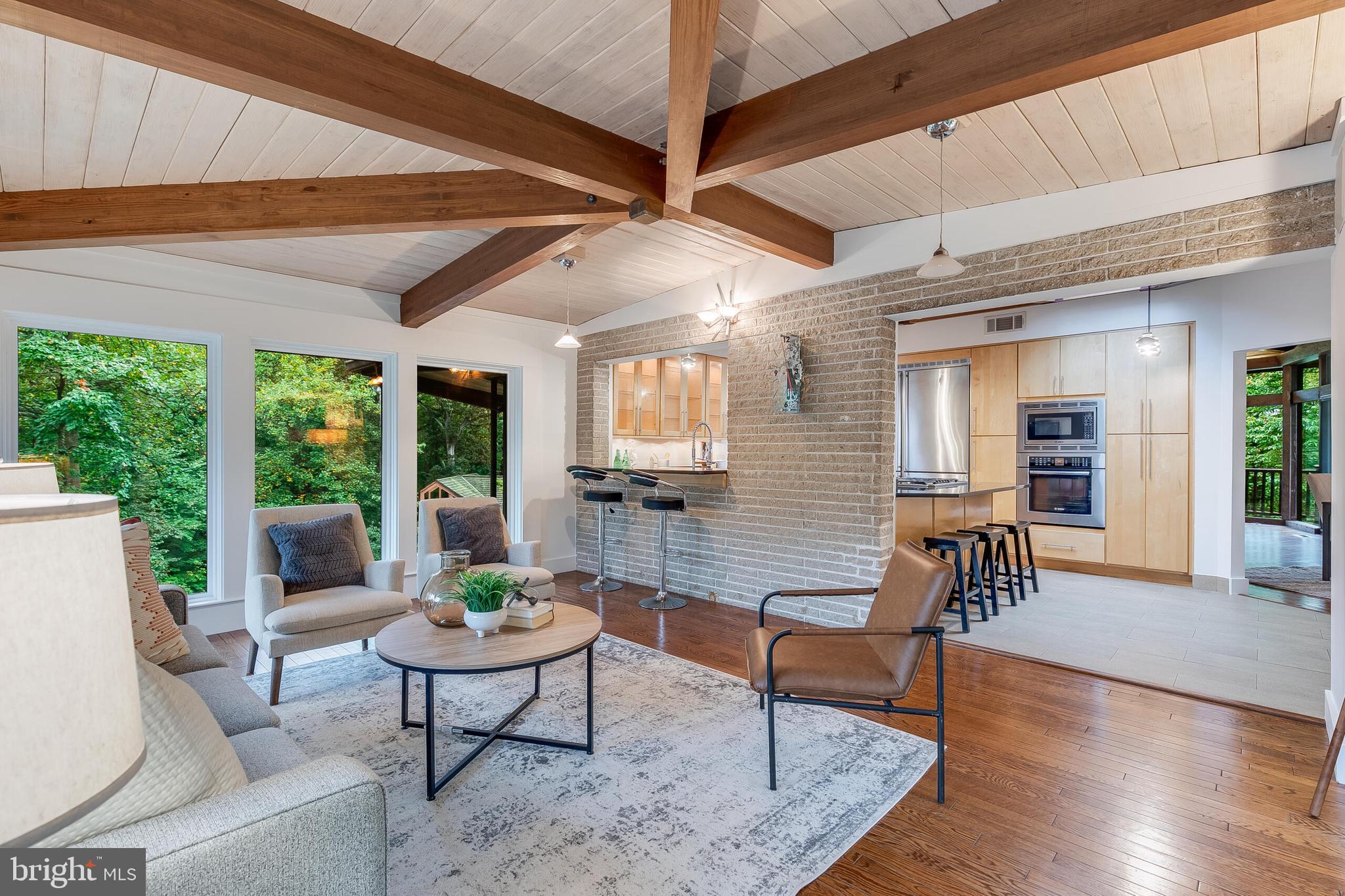 2720 N FILLMORE STREET