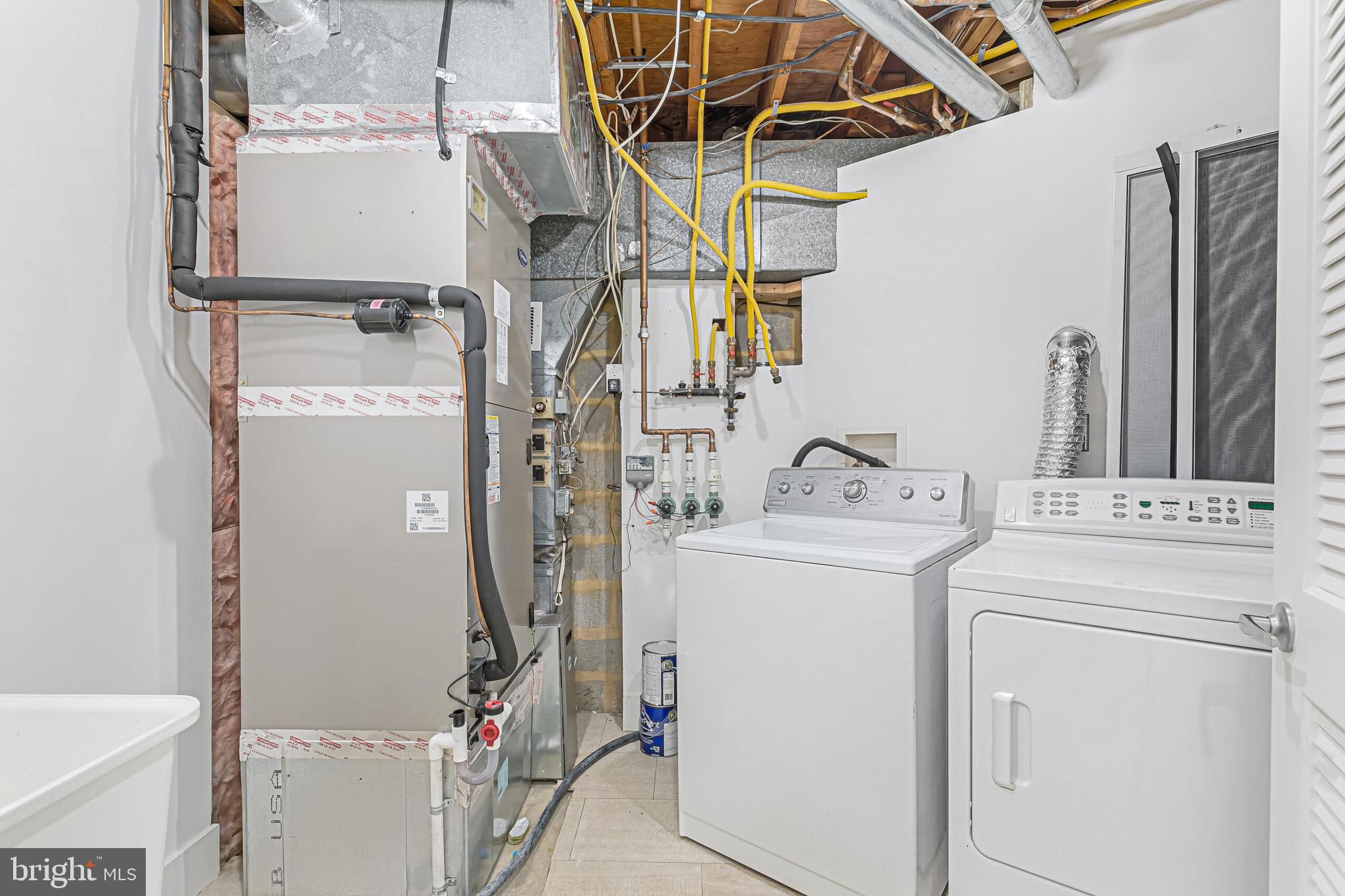 2720 N FILLMORE STREET