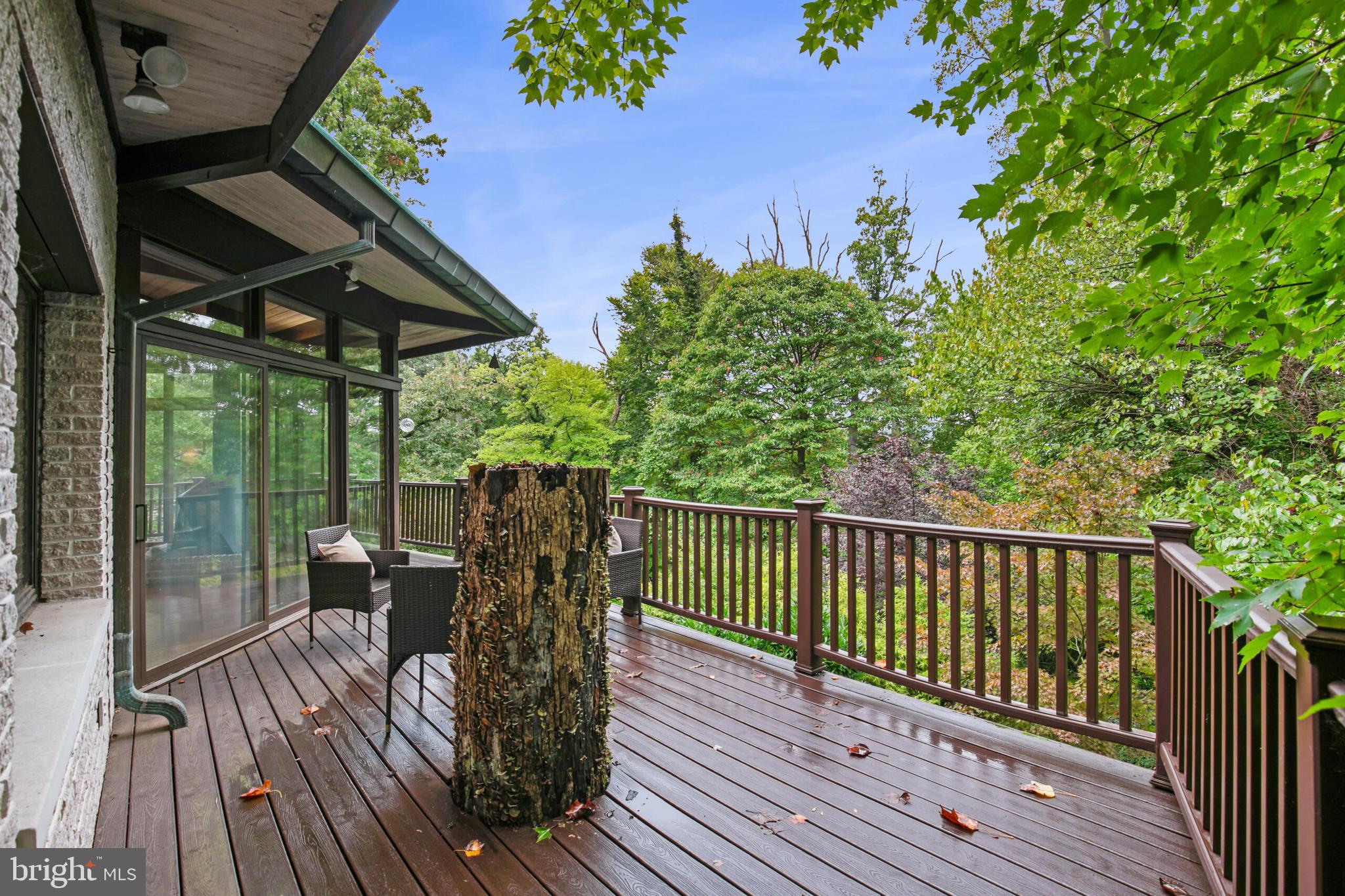 2720 N FILLMORE STREET