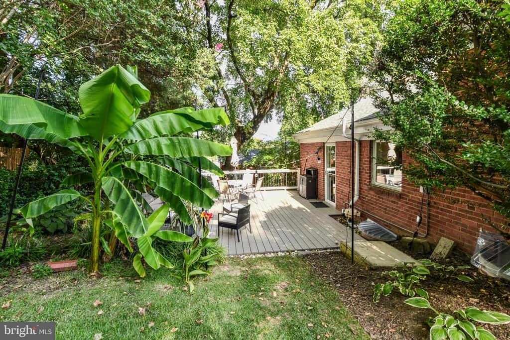 5929 4TH ROAD N