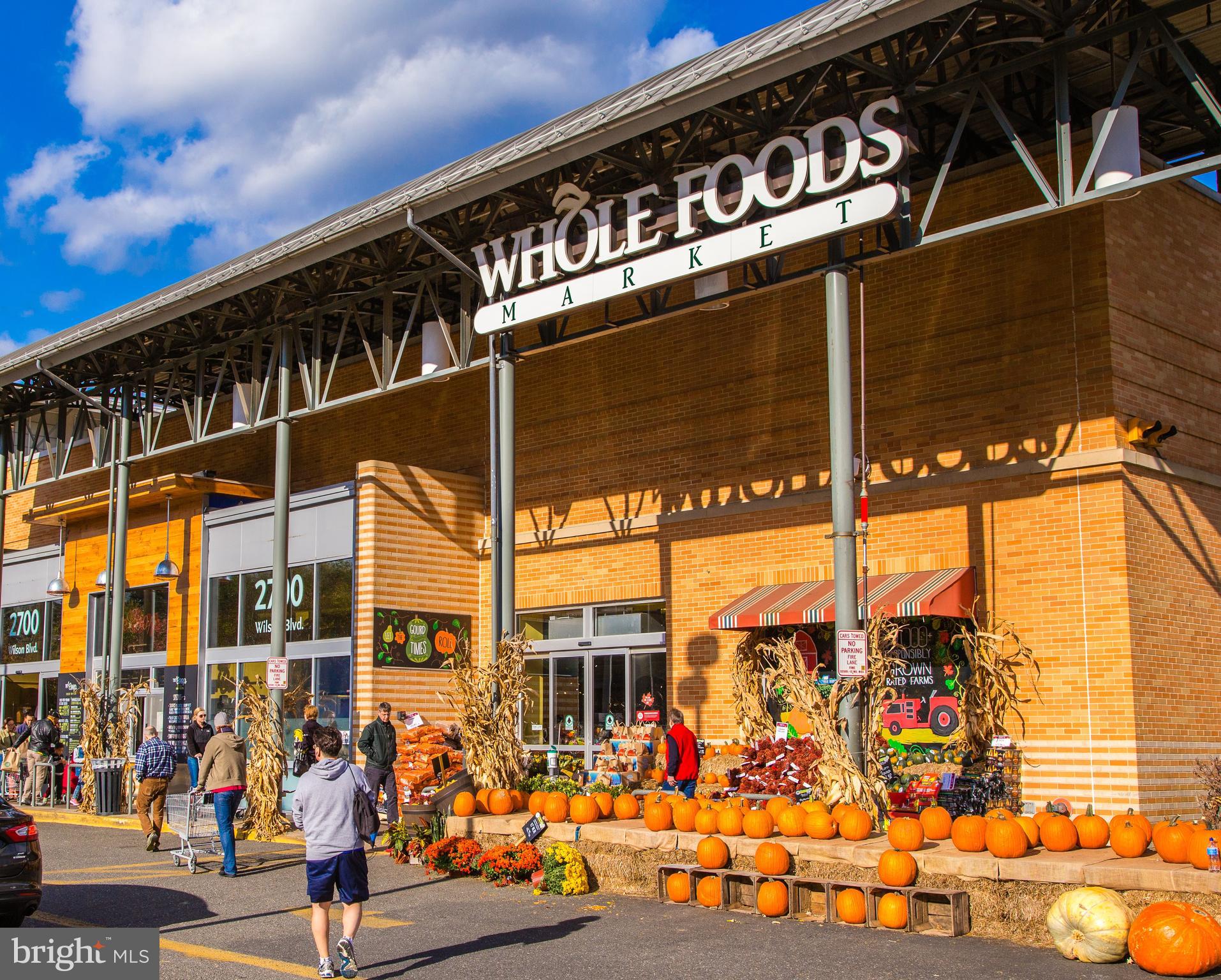 1881 N HIGHLAND STREET