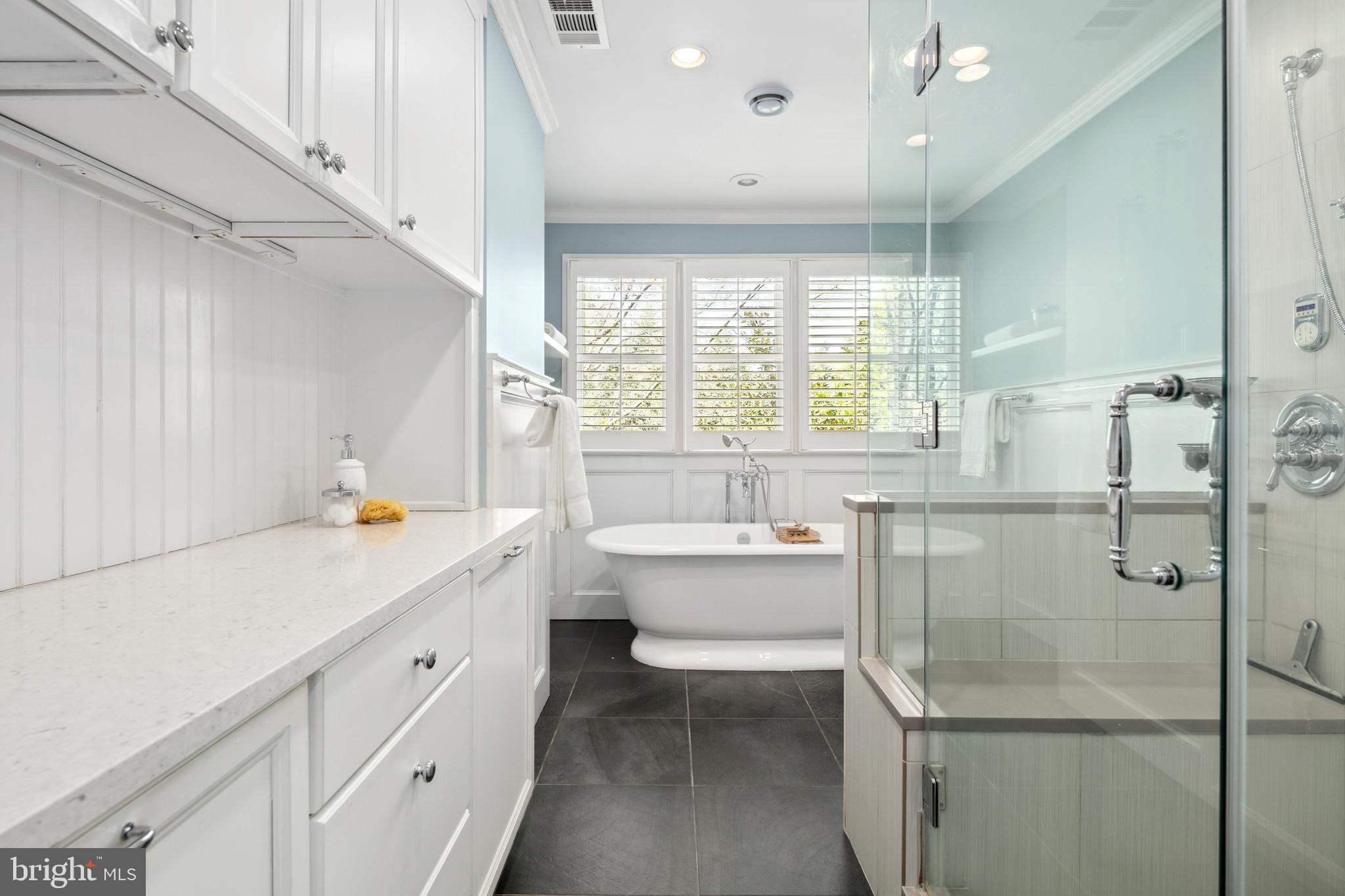 1881 N HIGHLAND STREET