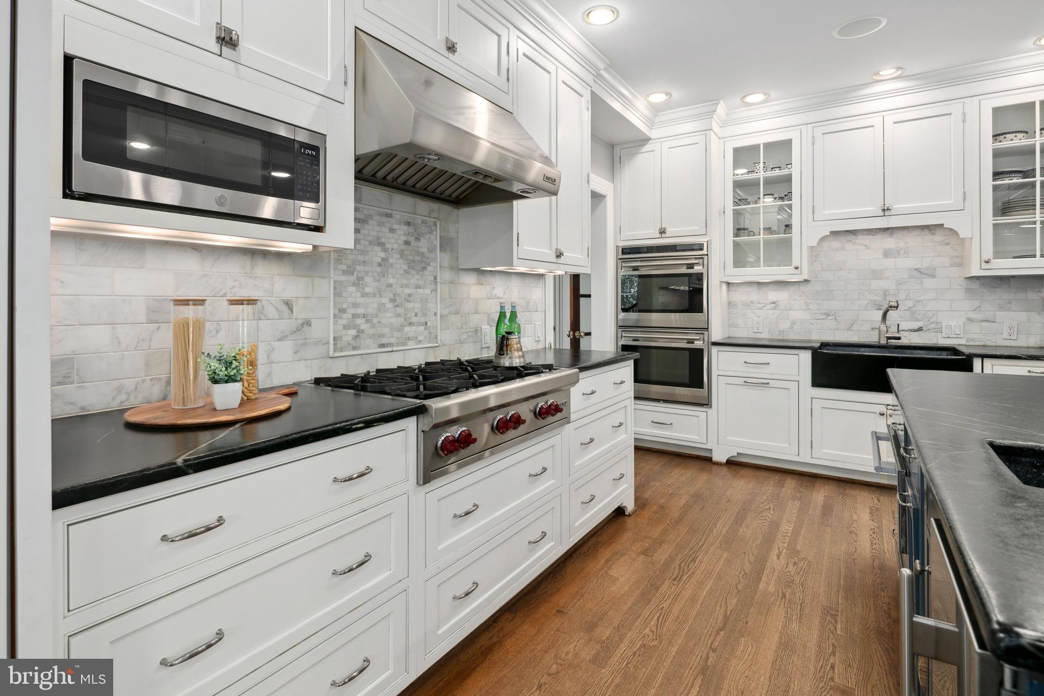 1881 N HIGHLAND STREET