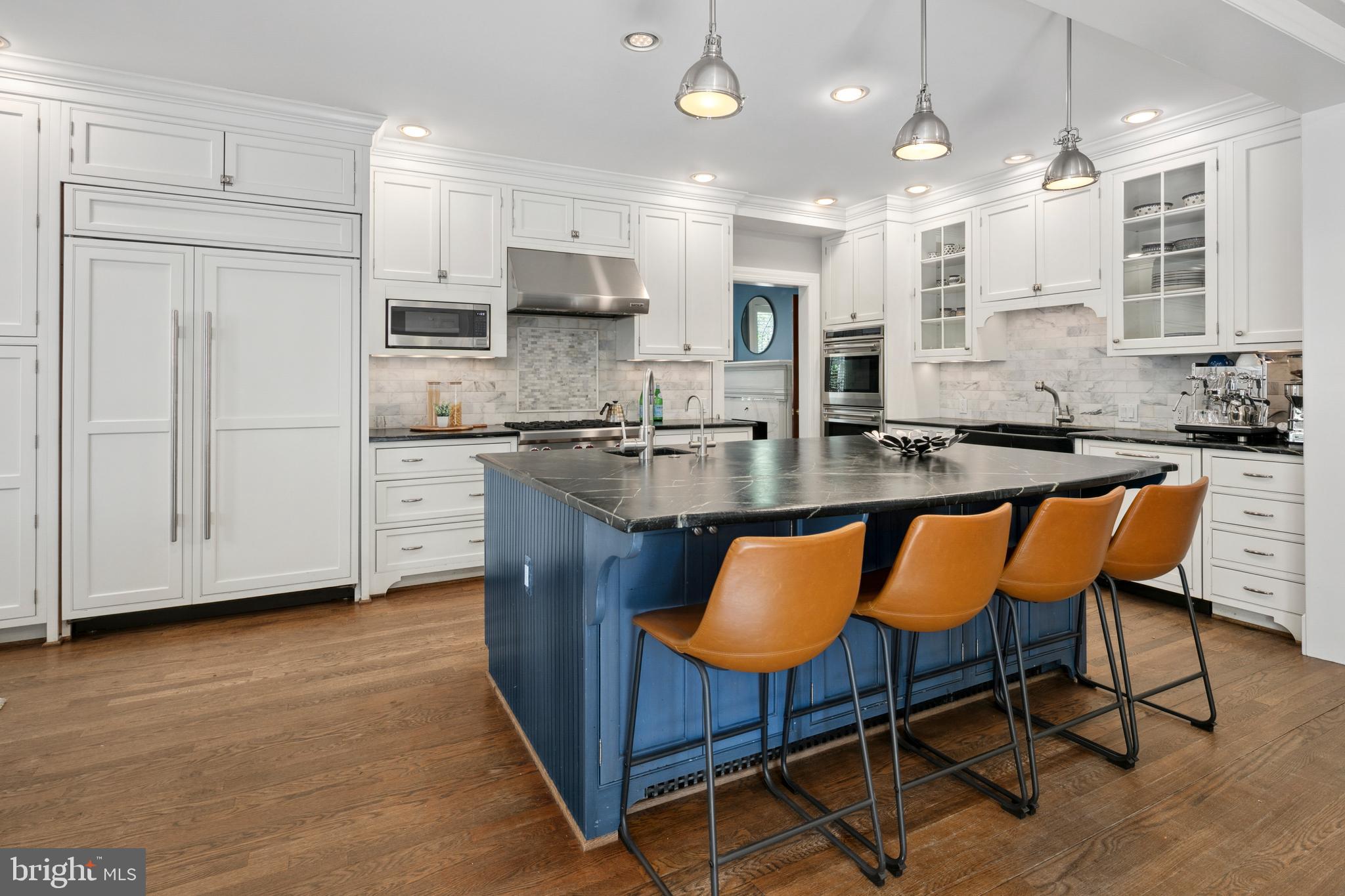 1881 N HIGHLAND STREET