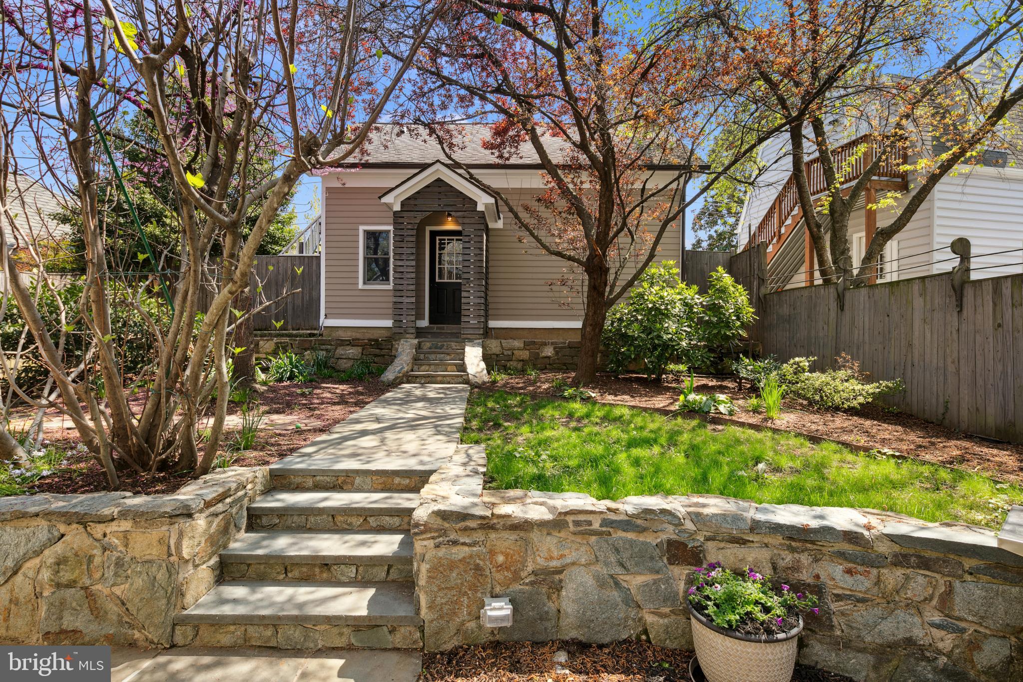 1881 N HIGHLAND STREET