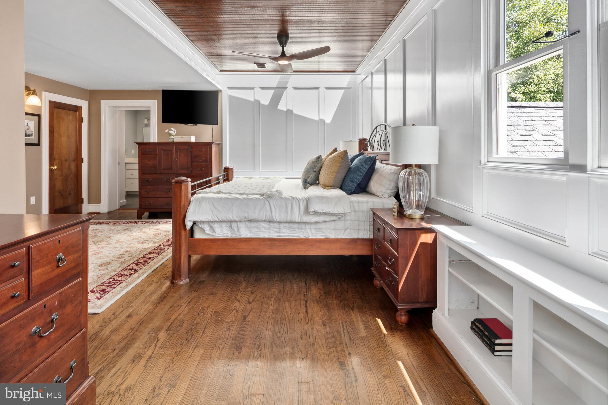 1881 N HIGHLAND STREET