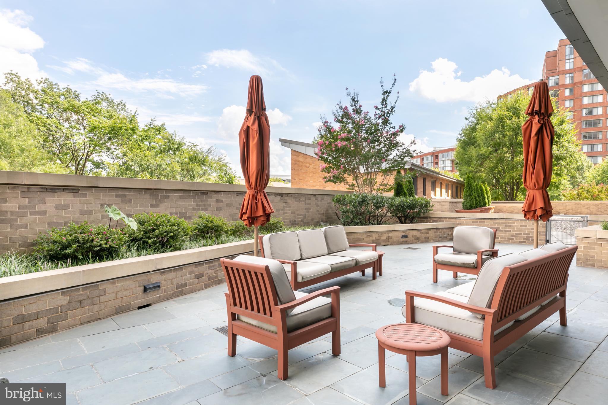 2001 15TH STREET N 223