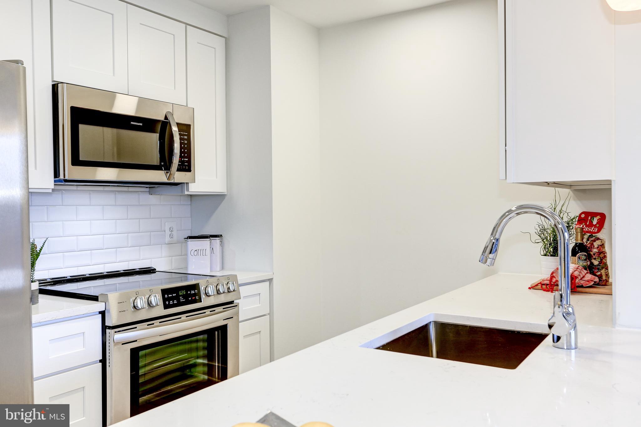 2001 15TH STREET N 223