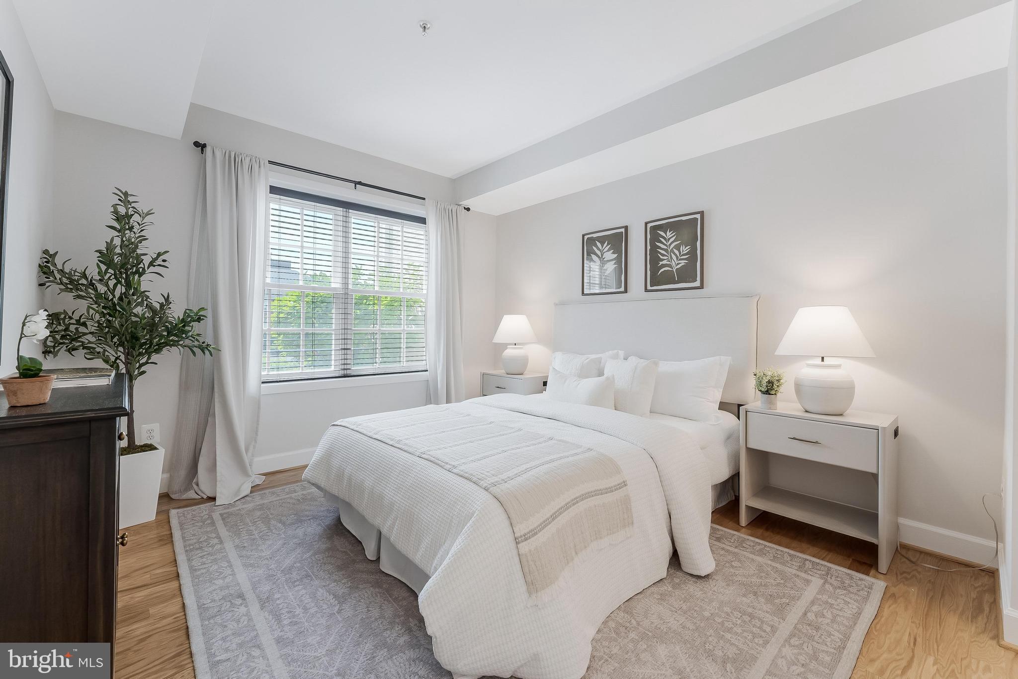 231 N THOMAS STREET 105