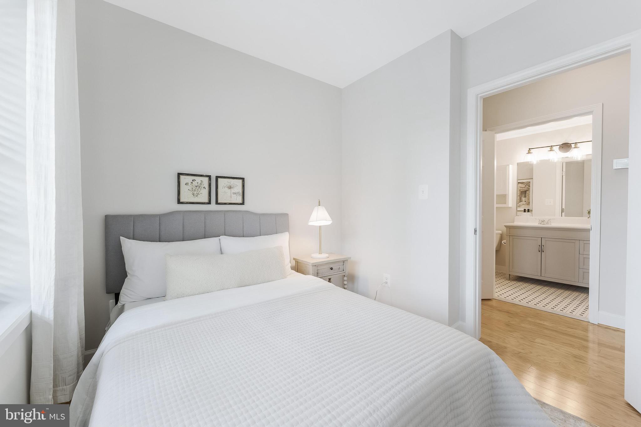 231 N THOMAS STREET 105