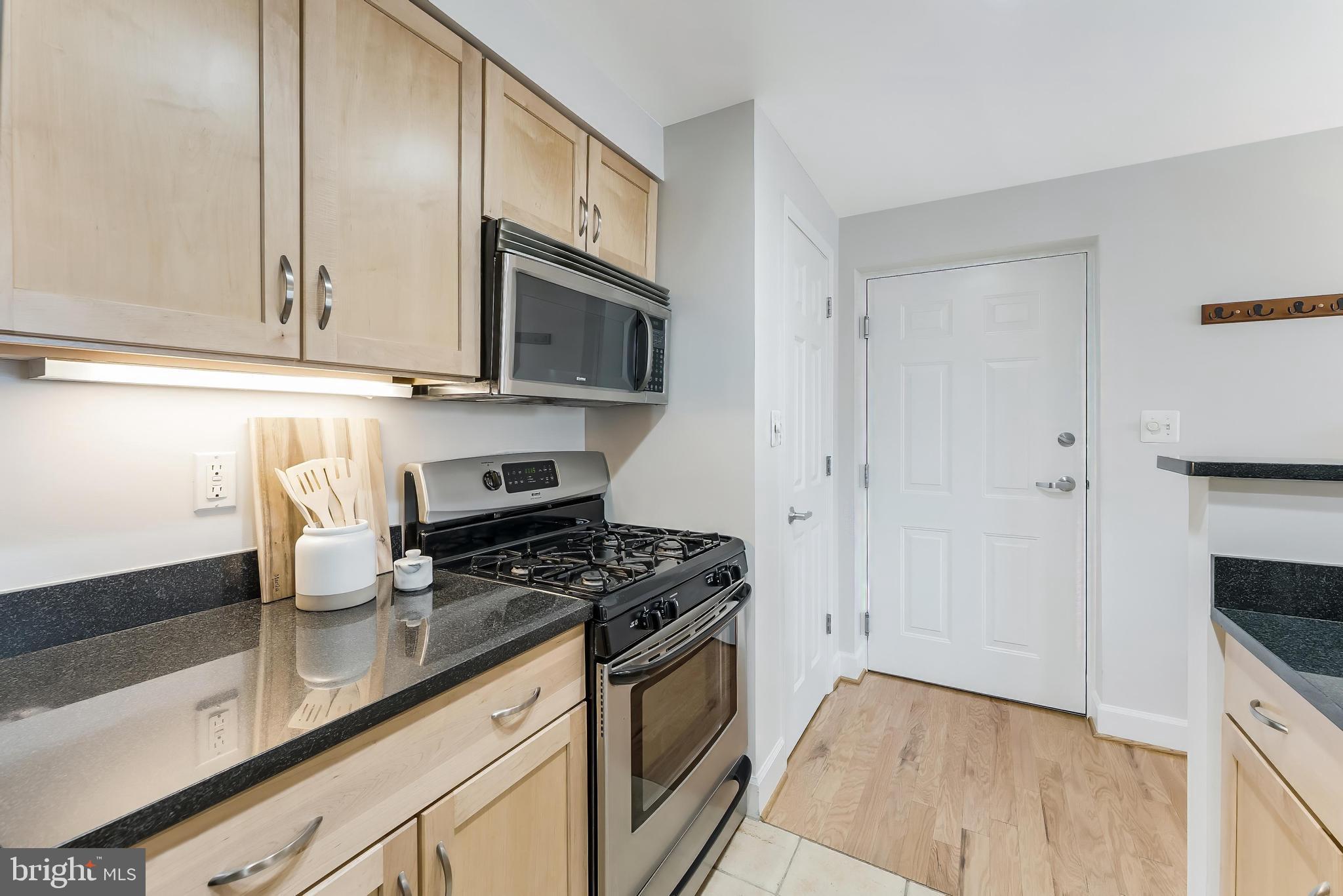 231 N THOMAS STREET 105