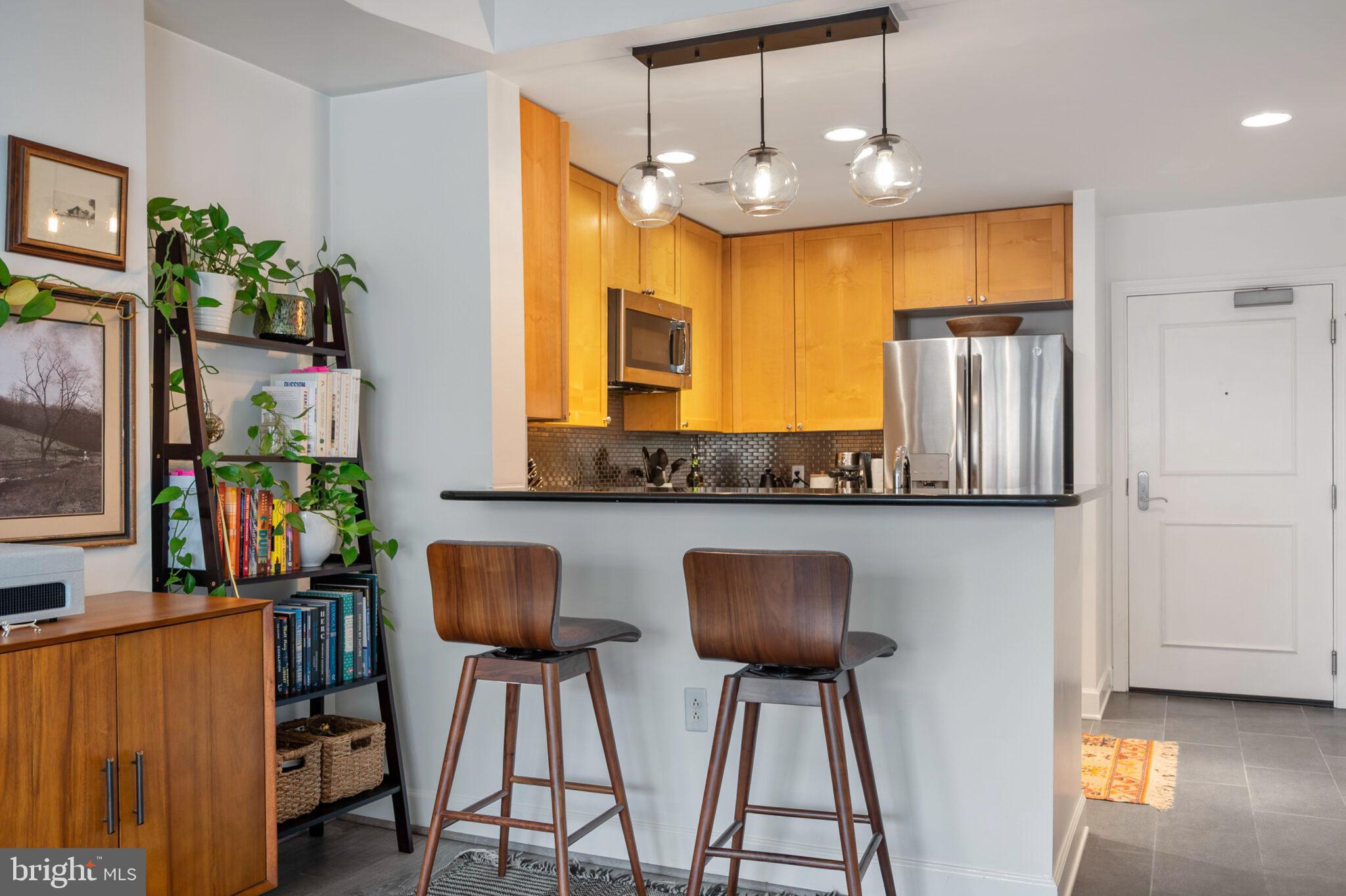 3650 S GLEBE ROAD 450