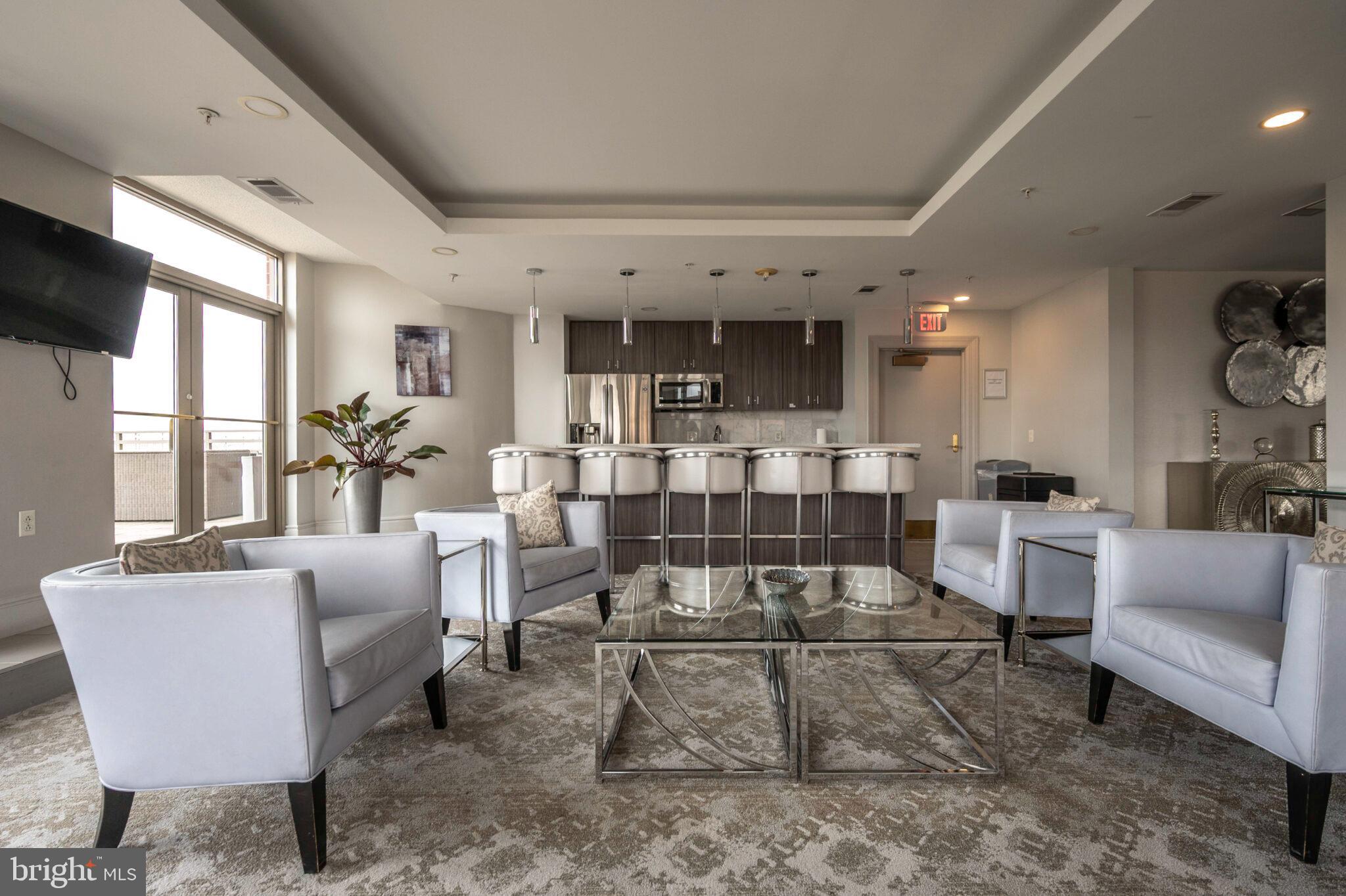 3650 S GLEBE ROAD 450