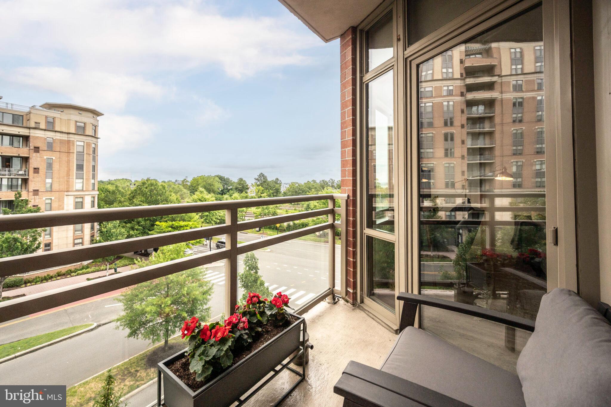 3650 S GLEBE ROAD 450