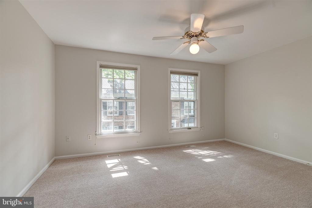 2440 S WALTER REED DRIVE 3