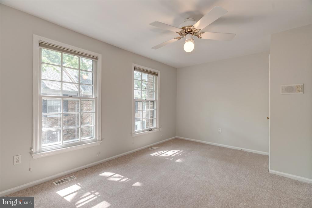 2440 S WALTER REED DRIVE 3
