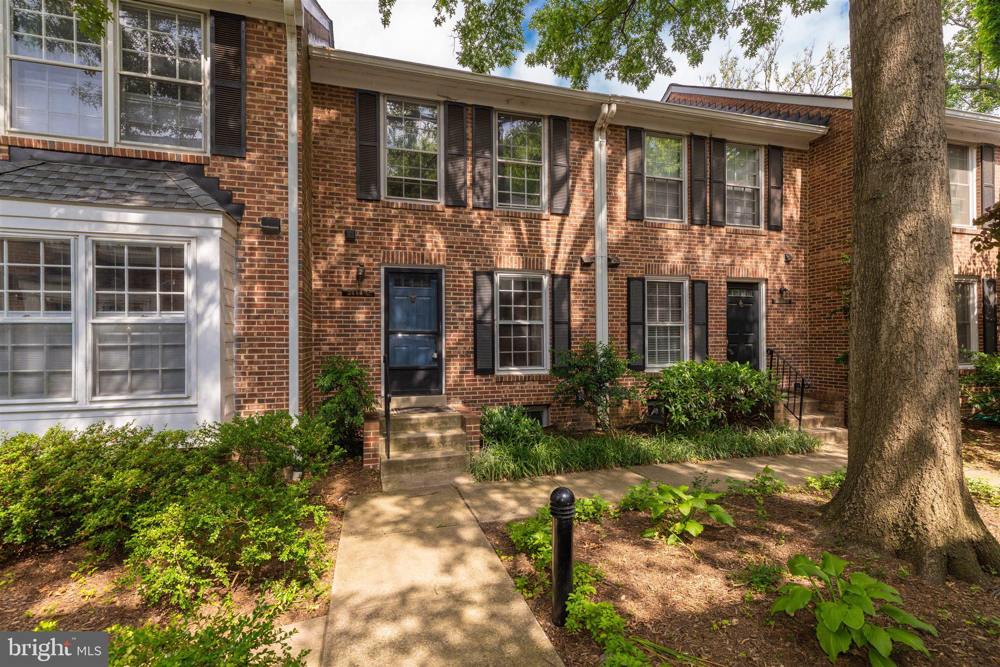 2440 S WALTER REED DRIVE 3