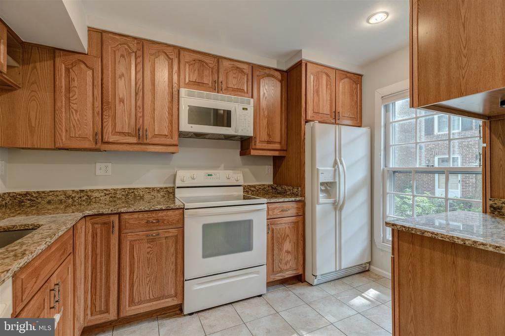 2440 S WALTER REED DRIVE 3