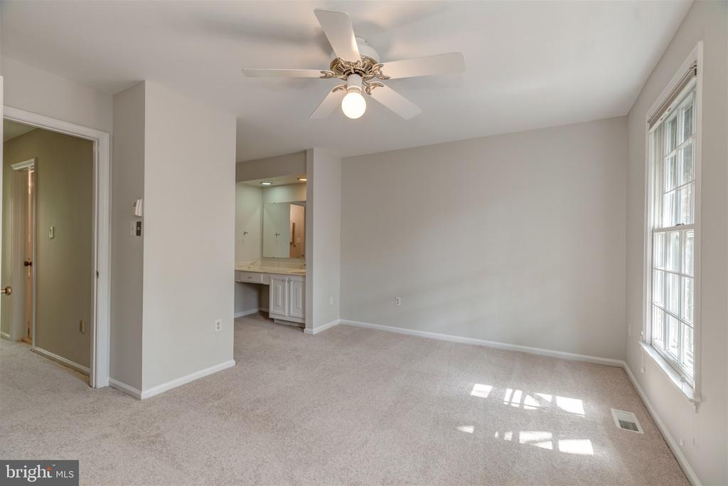 2440 S WALTER REED DRIVE 3