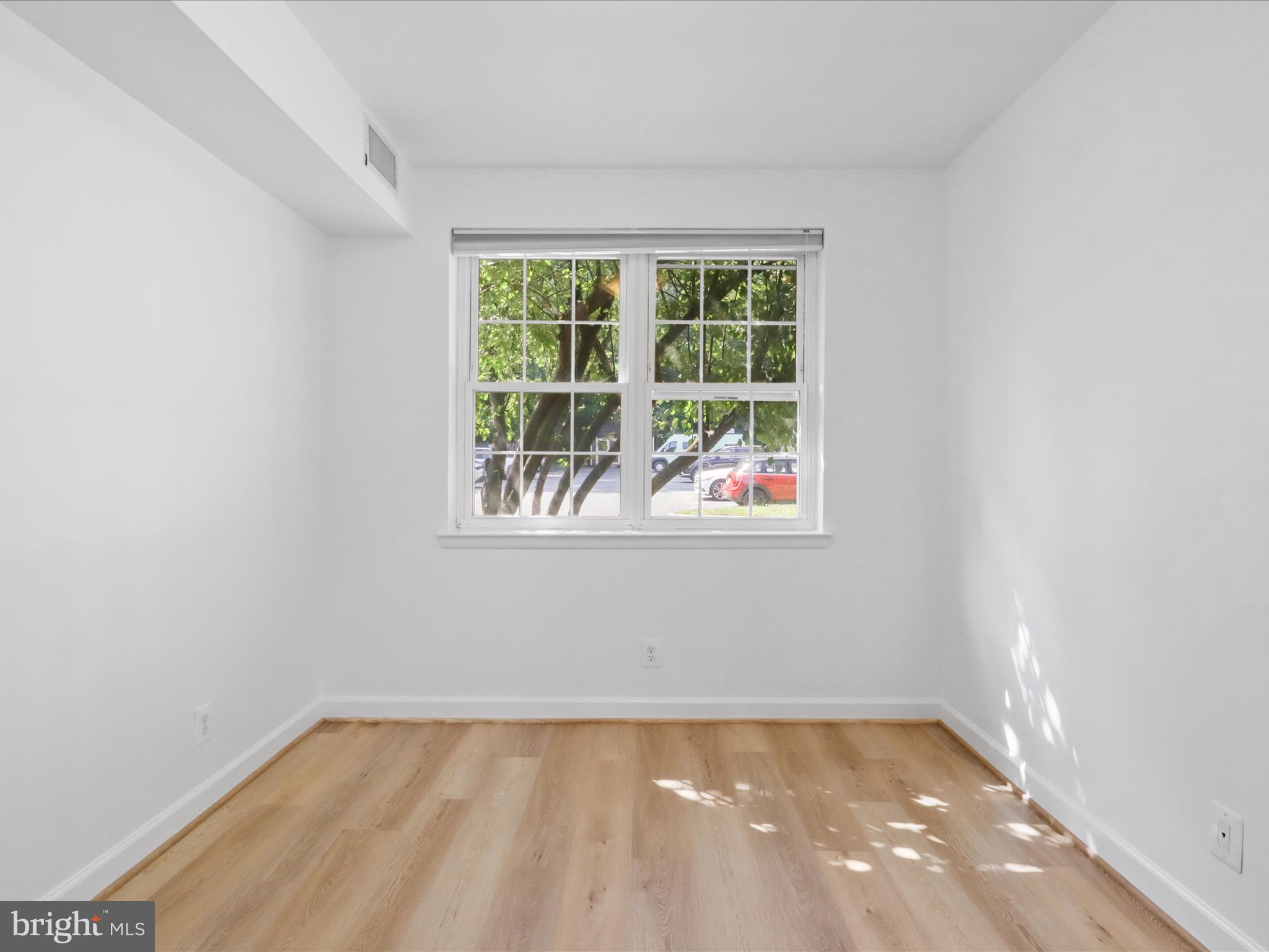 2637 S WALTER REED DRIVE C