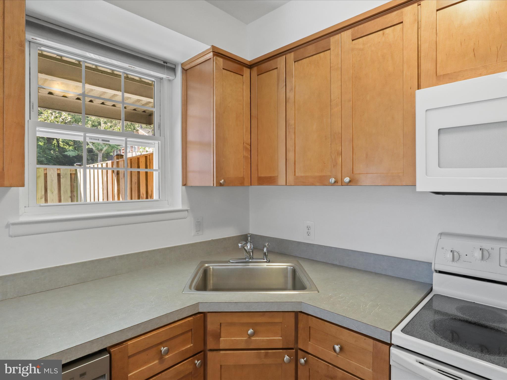 2637 S WALTER REED DRIVE C