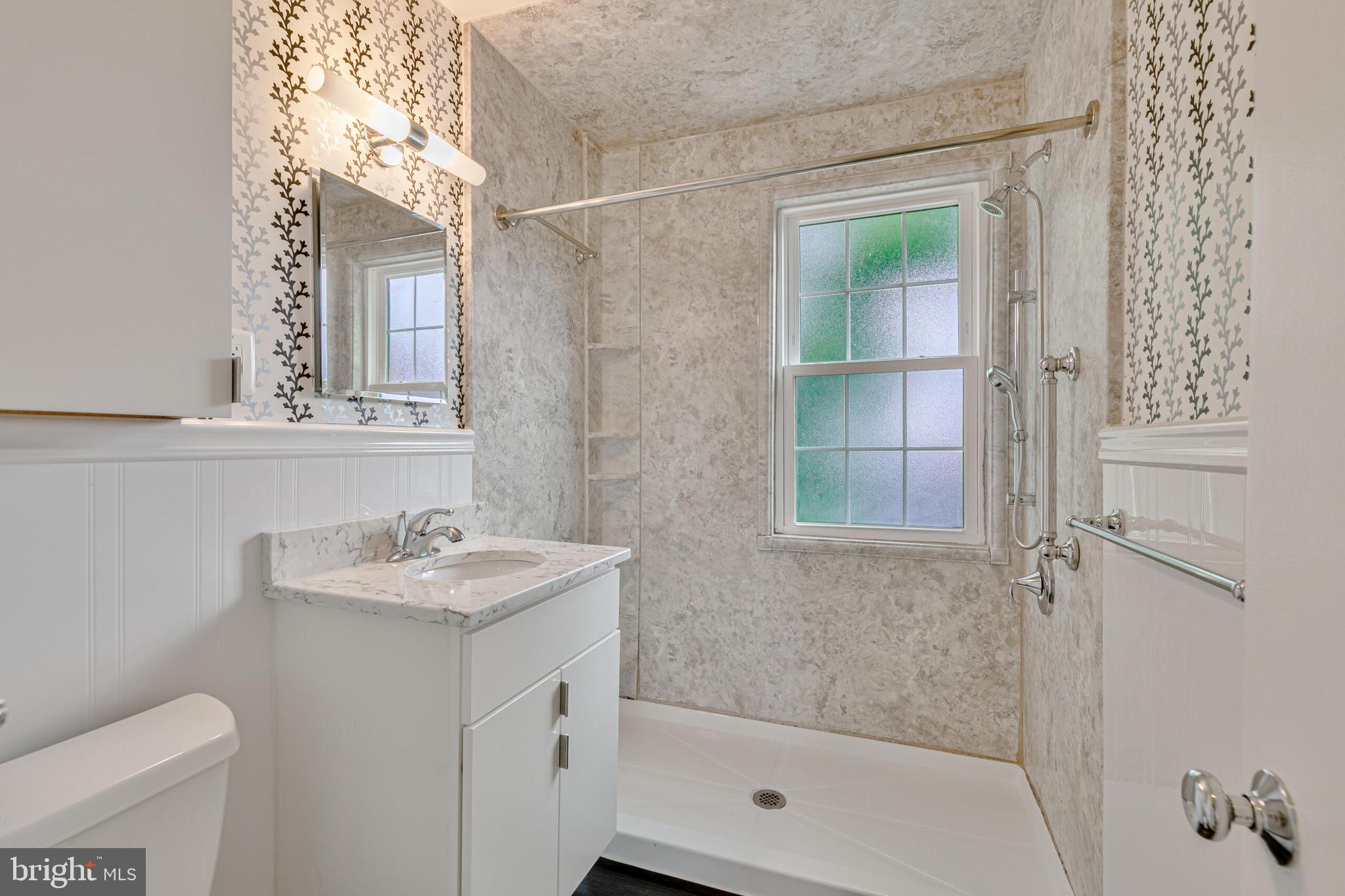 2807 ARLINGTON BOULEVARD 301