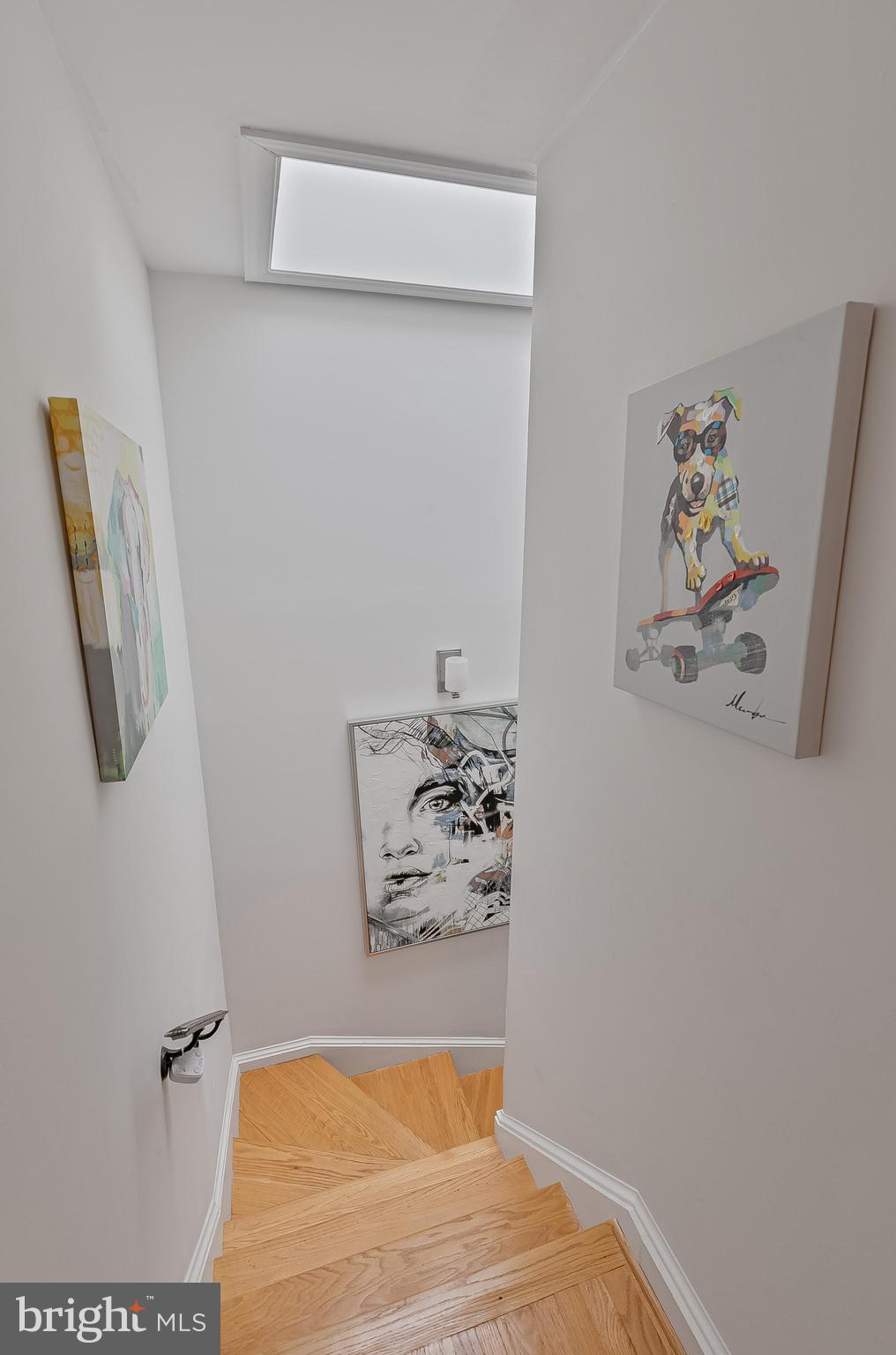 1340 N LYNNBROOK DRIVE