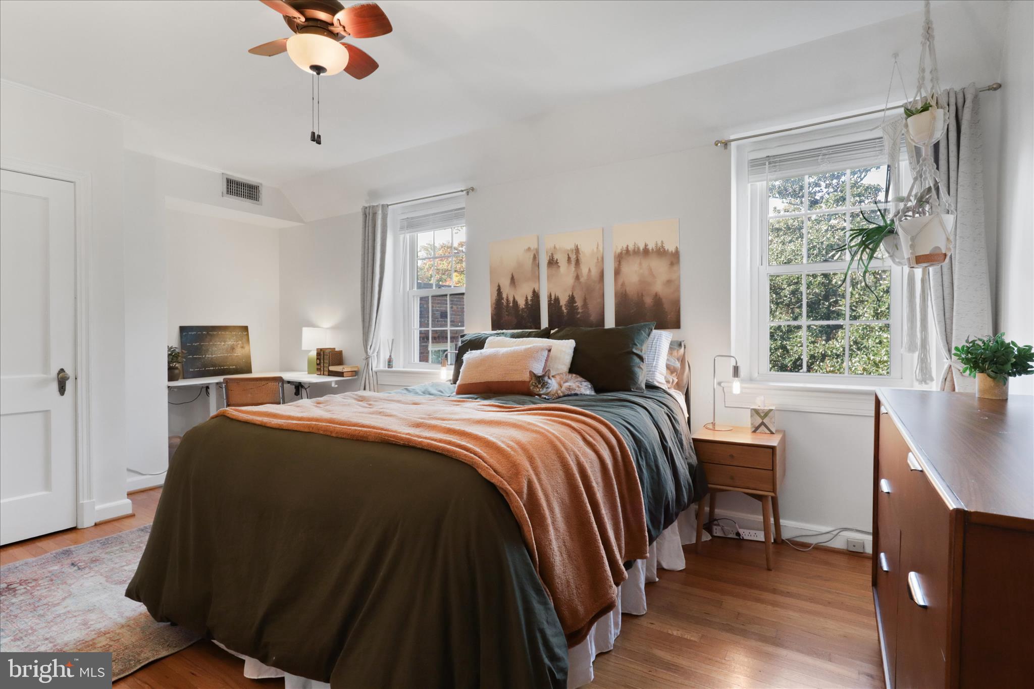 1401 S BARTON STREET 231