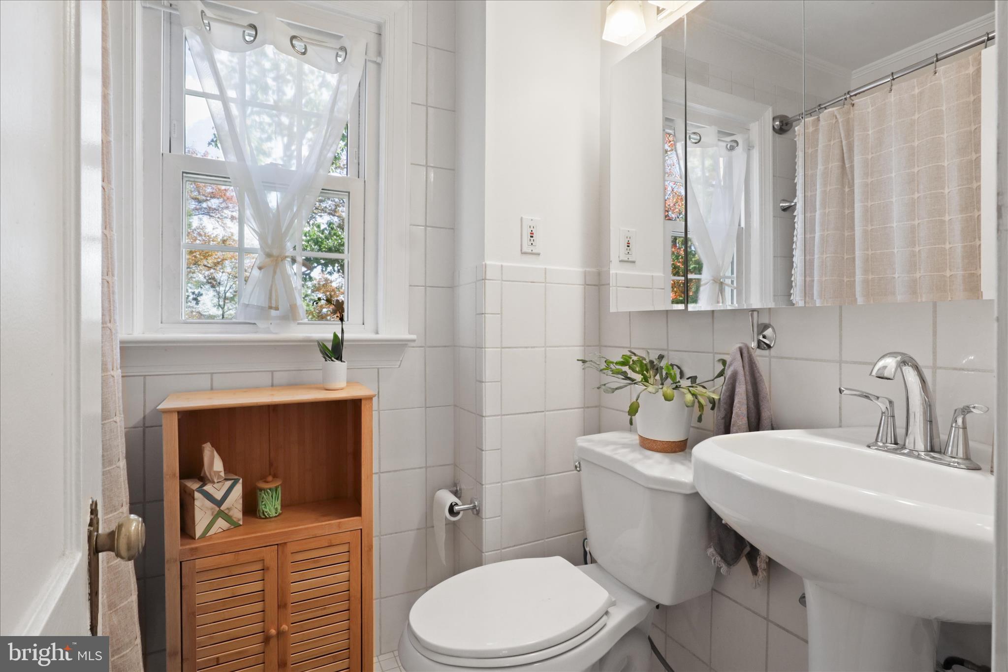 1401 S BARTON STREET 231