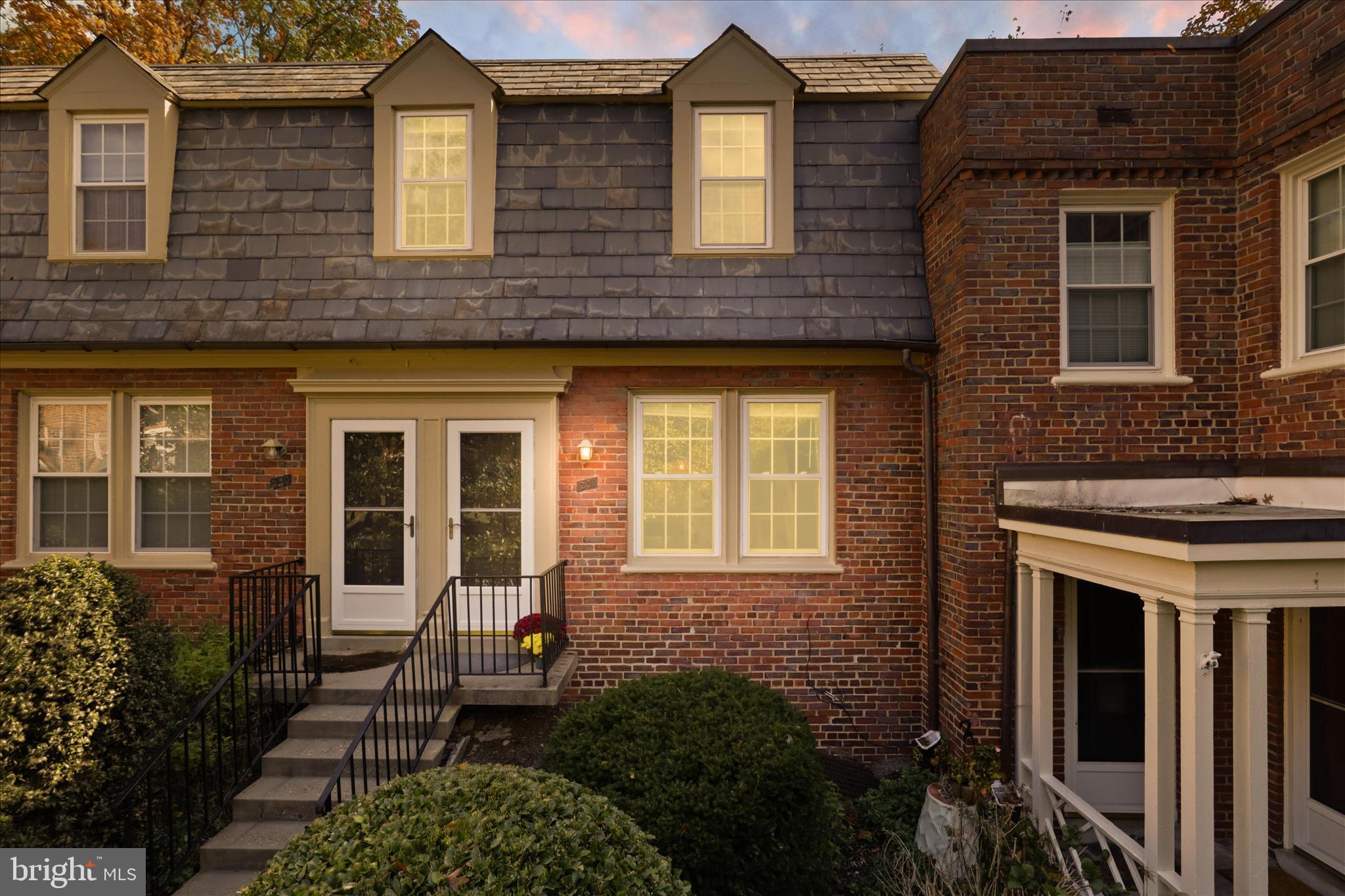 1401 S BARTON STREET 231