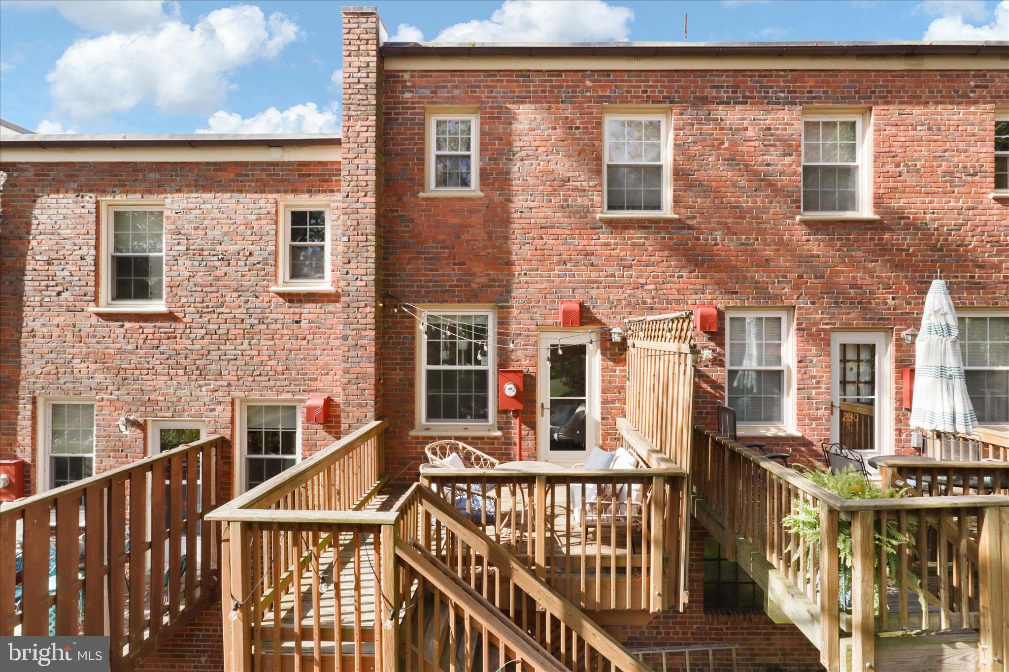 1401 S BARTON STREET 231