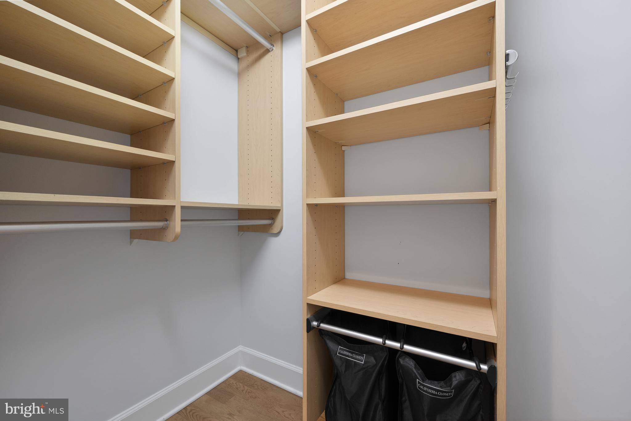 3600 S GLEBE ROAD 516W