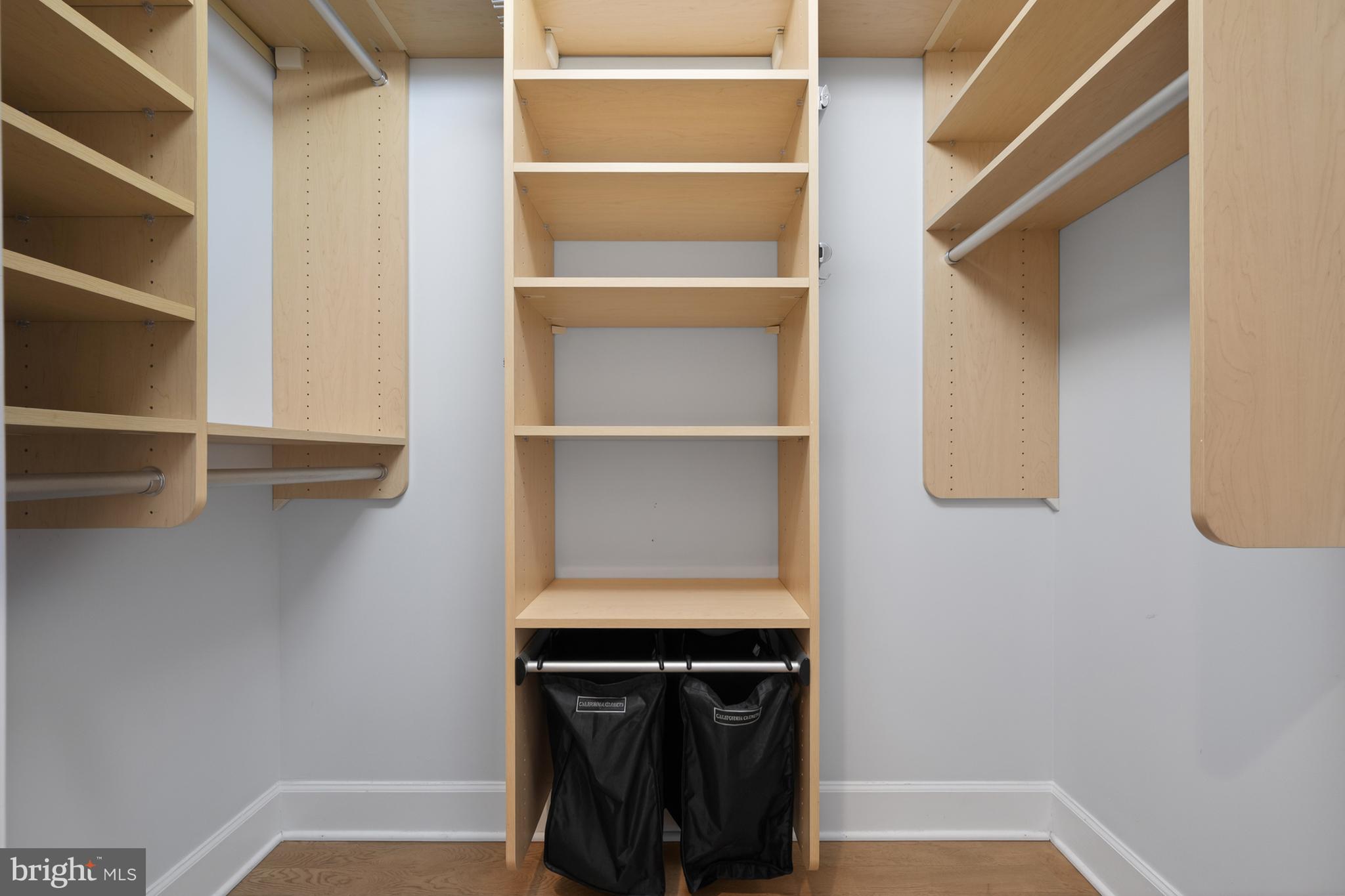 3600 S GLEBE ROAD 516W