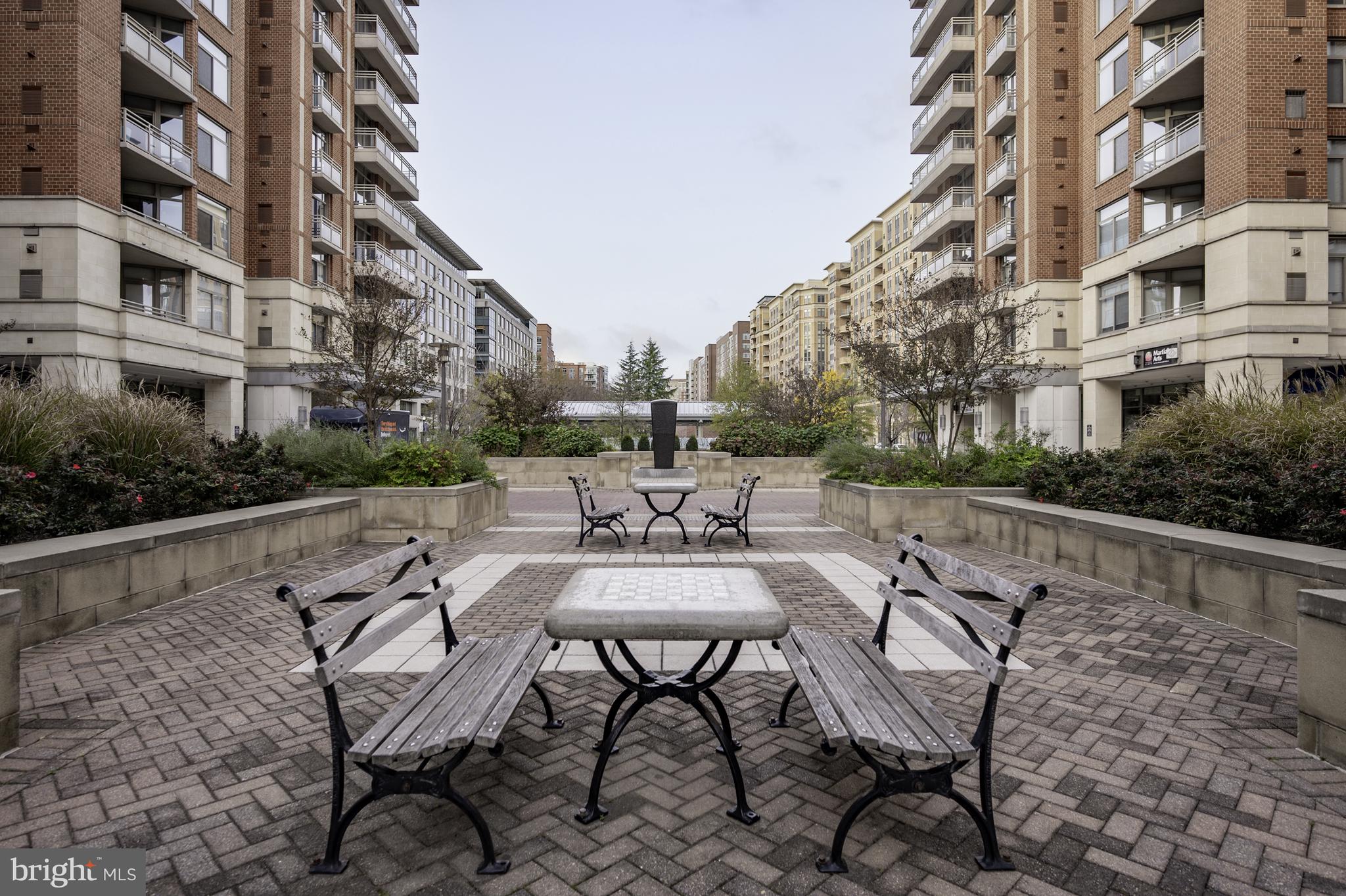 3600 S GLEBE ROAD 516W