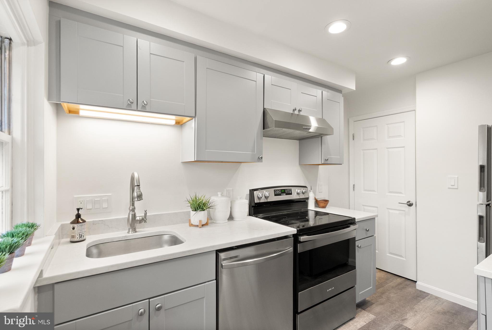 3513 S STAFFORD STREET A