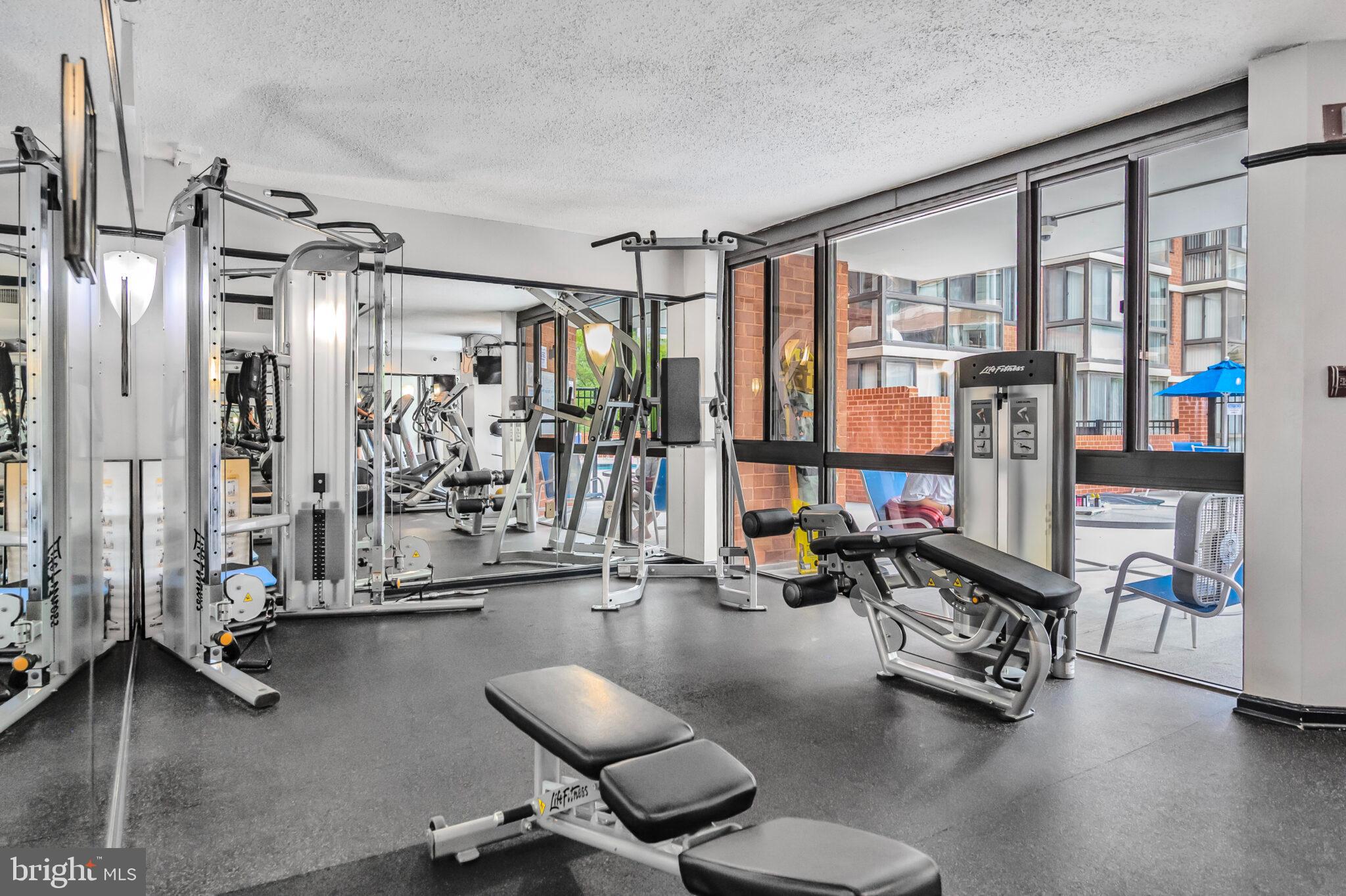 1001 N RANDOLPH STREET 212