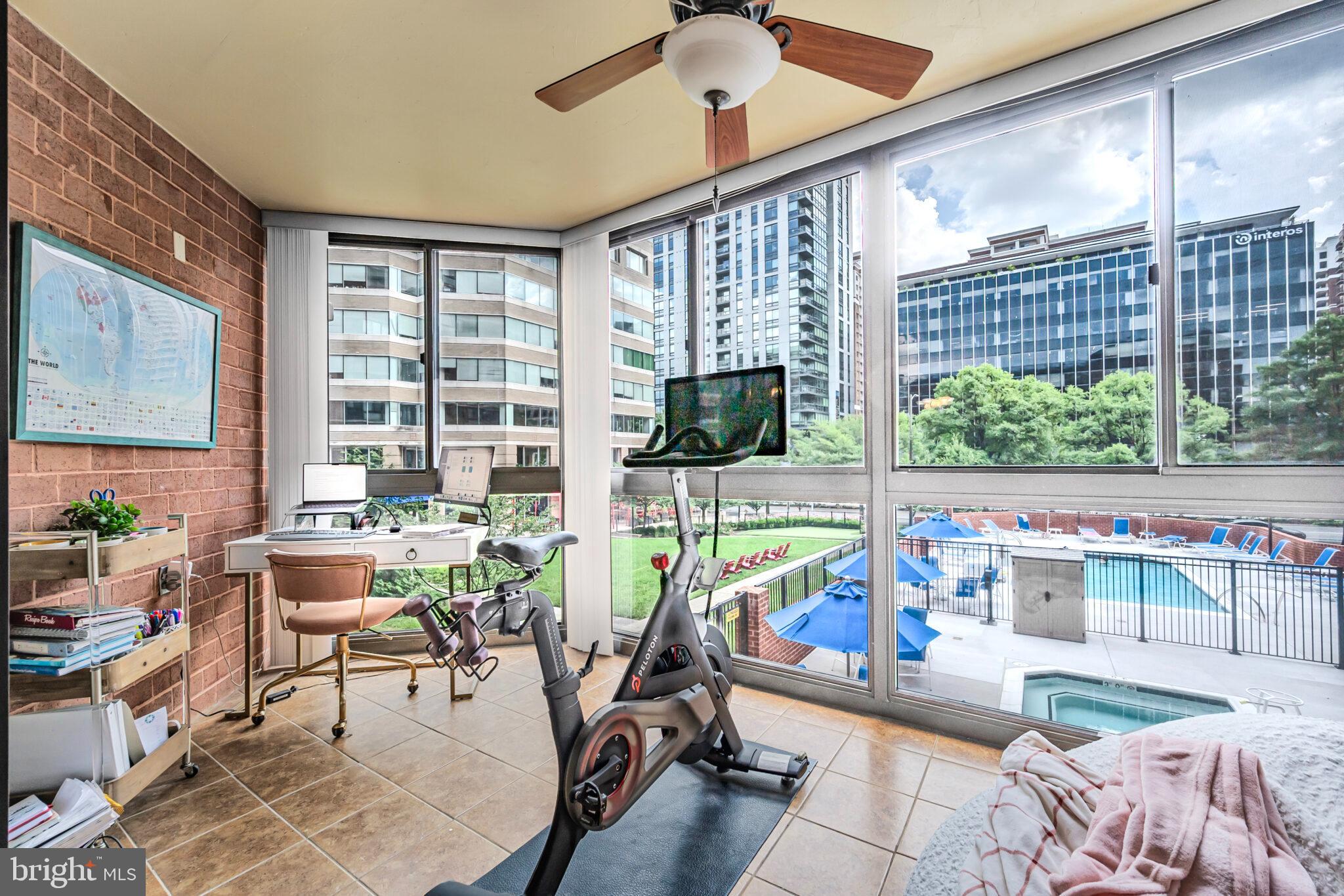 1001 N RANDOLPH STREET 212