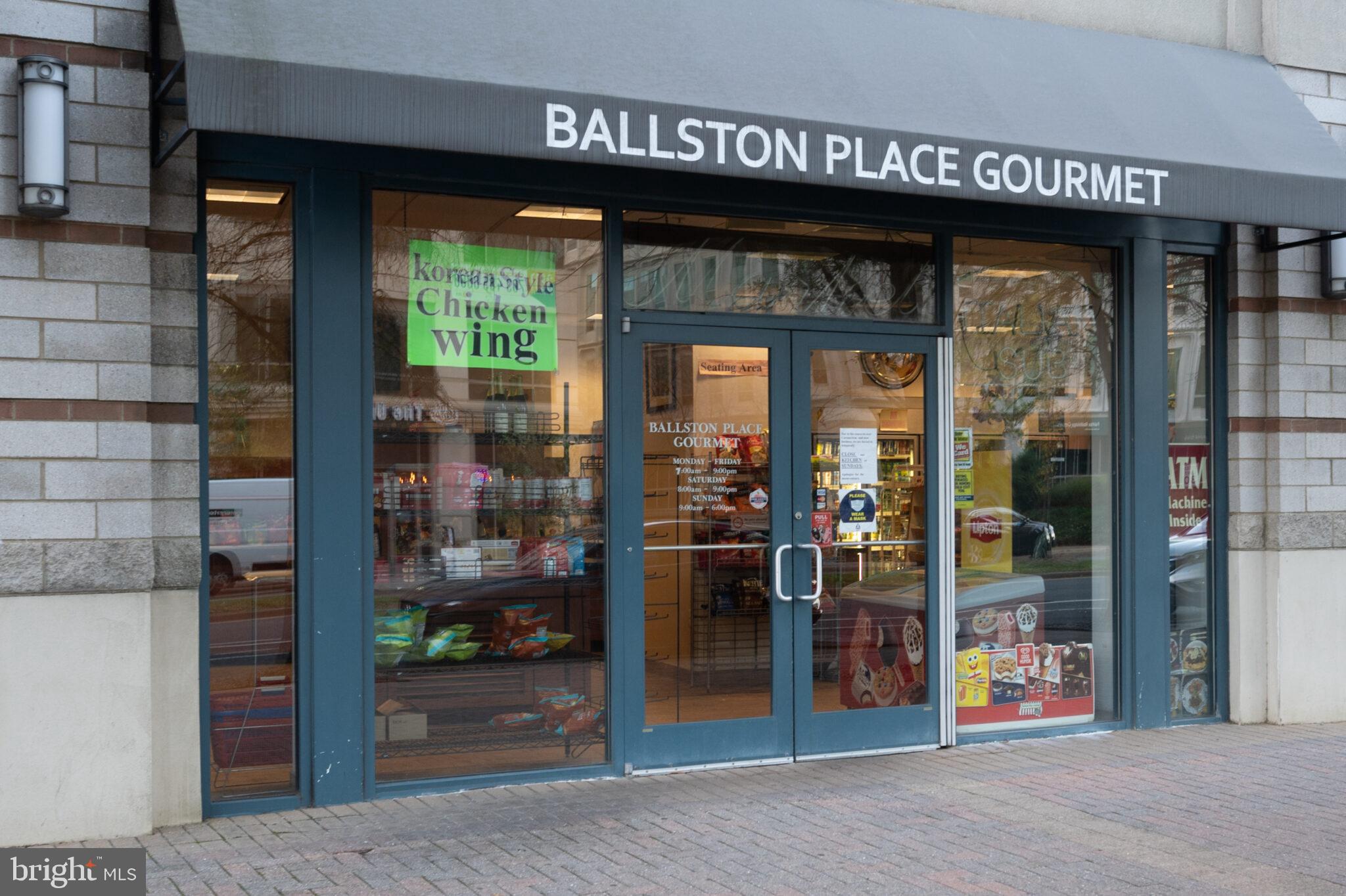 1001 N RANDOLPH STREET 212