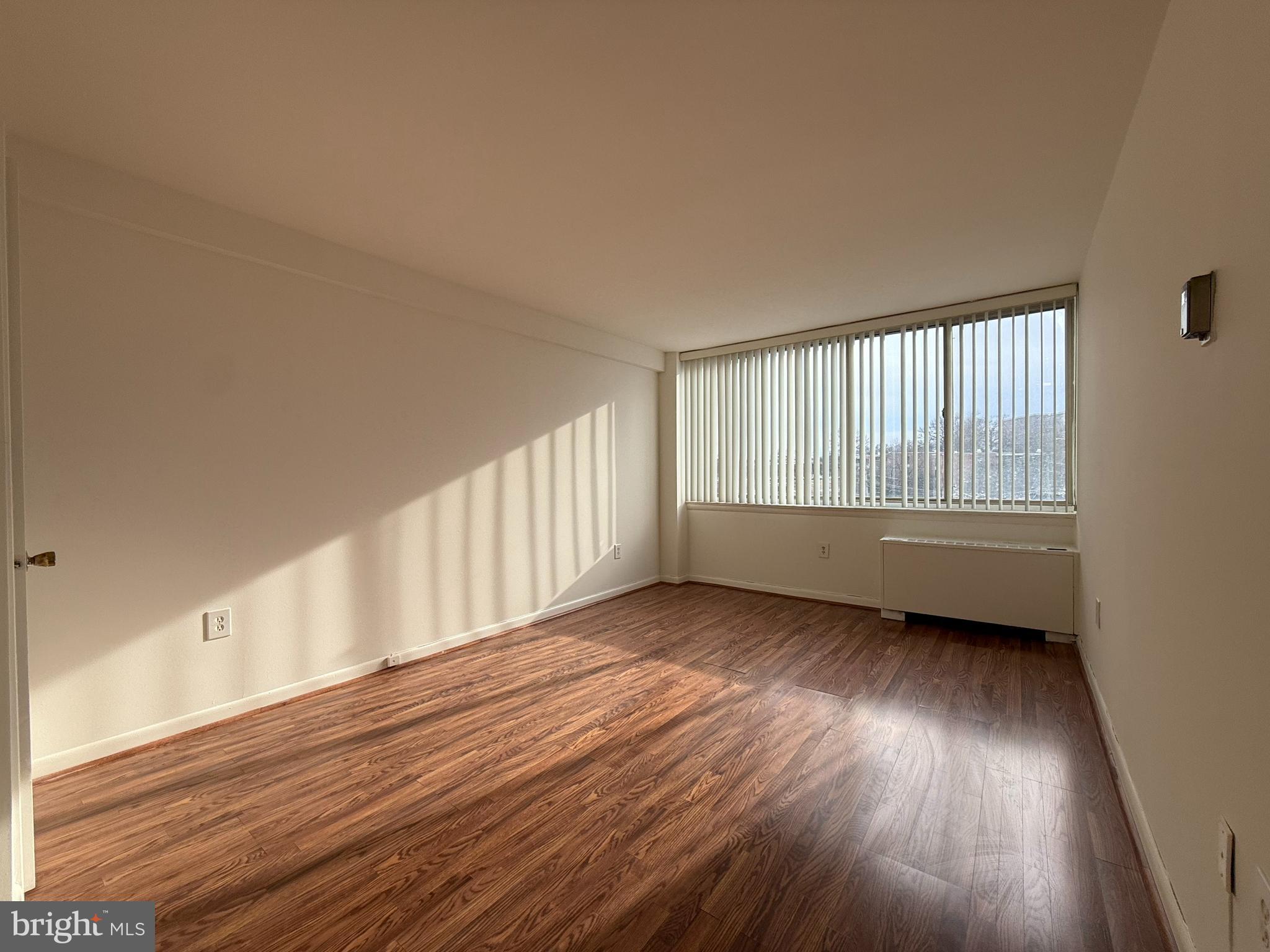 5565 COLUMBIA PIKE 411