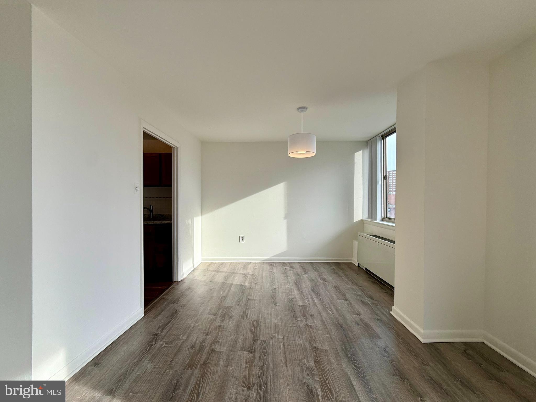 5565 COLUMBIA PIKE 411