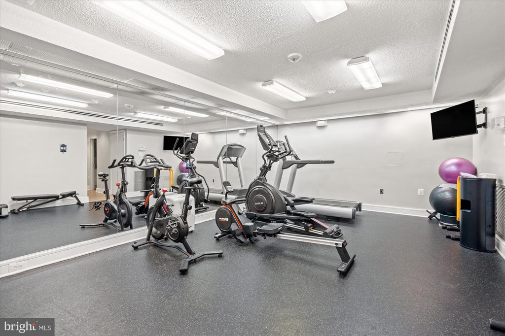 1730 ARLINGTON BOULEVARD Unit: 4