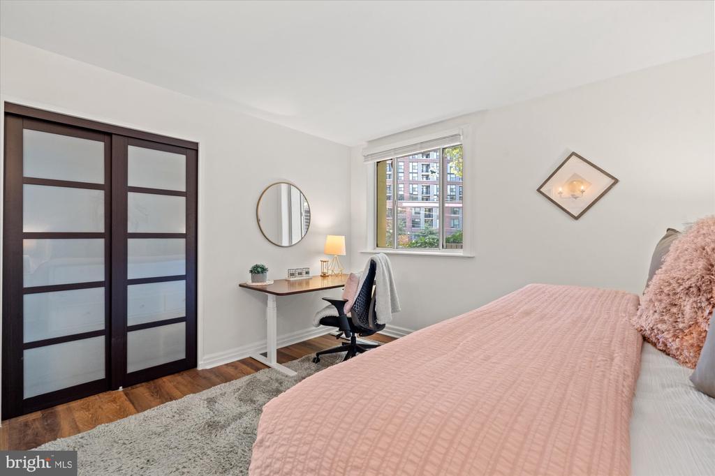 1730 ARLINGTON BOULEVARD Unit: 4
