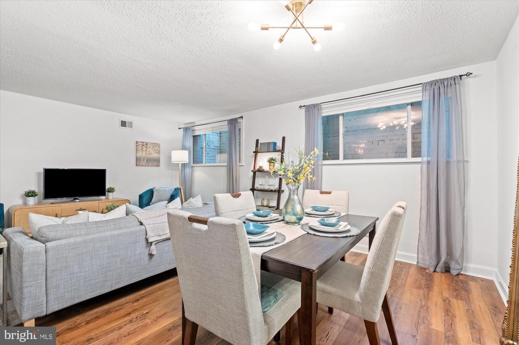 1730 ARLINGTON BOULEVARD Unit: 4