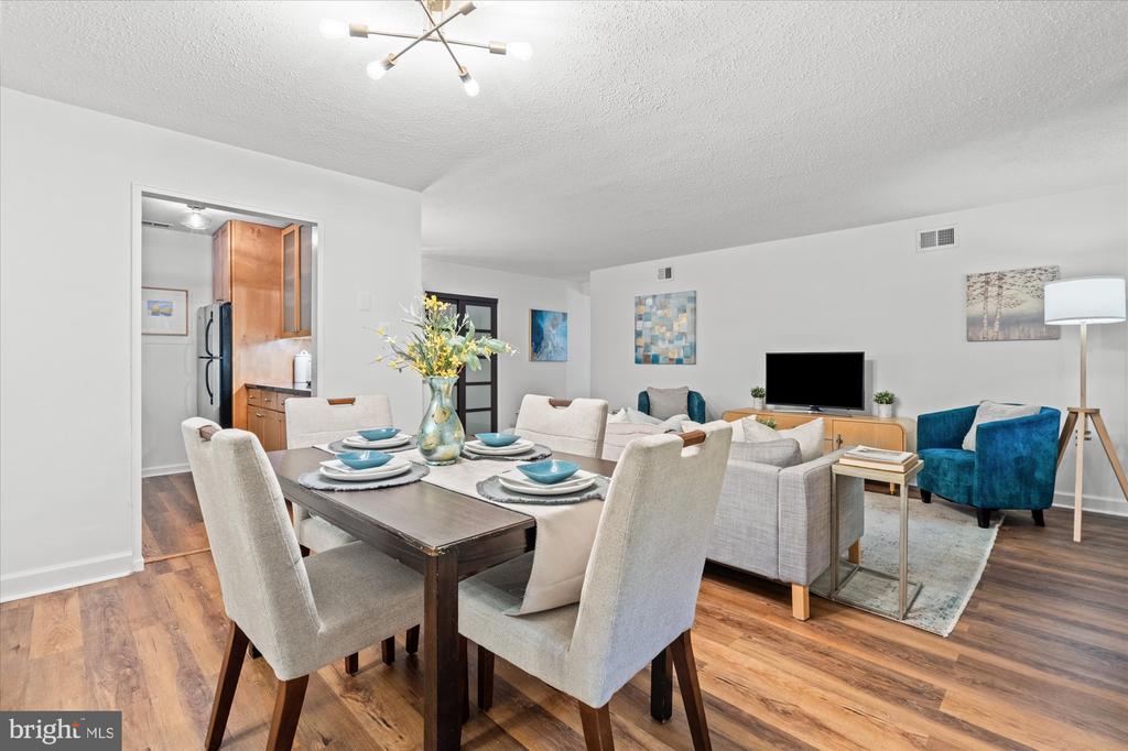 1730 ARLINGTON BOULEVARD Unit: 4