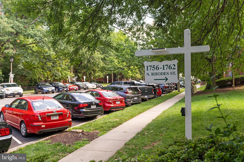 1762 N RHODES STREET Unit: 6-354