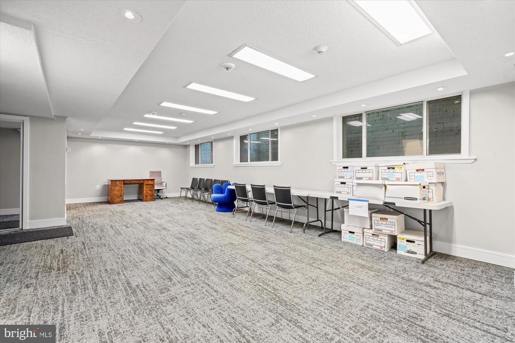 1730 ARLINGTON BOULEVARD Unit: B4